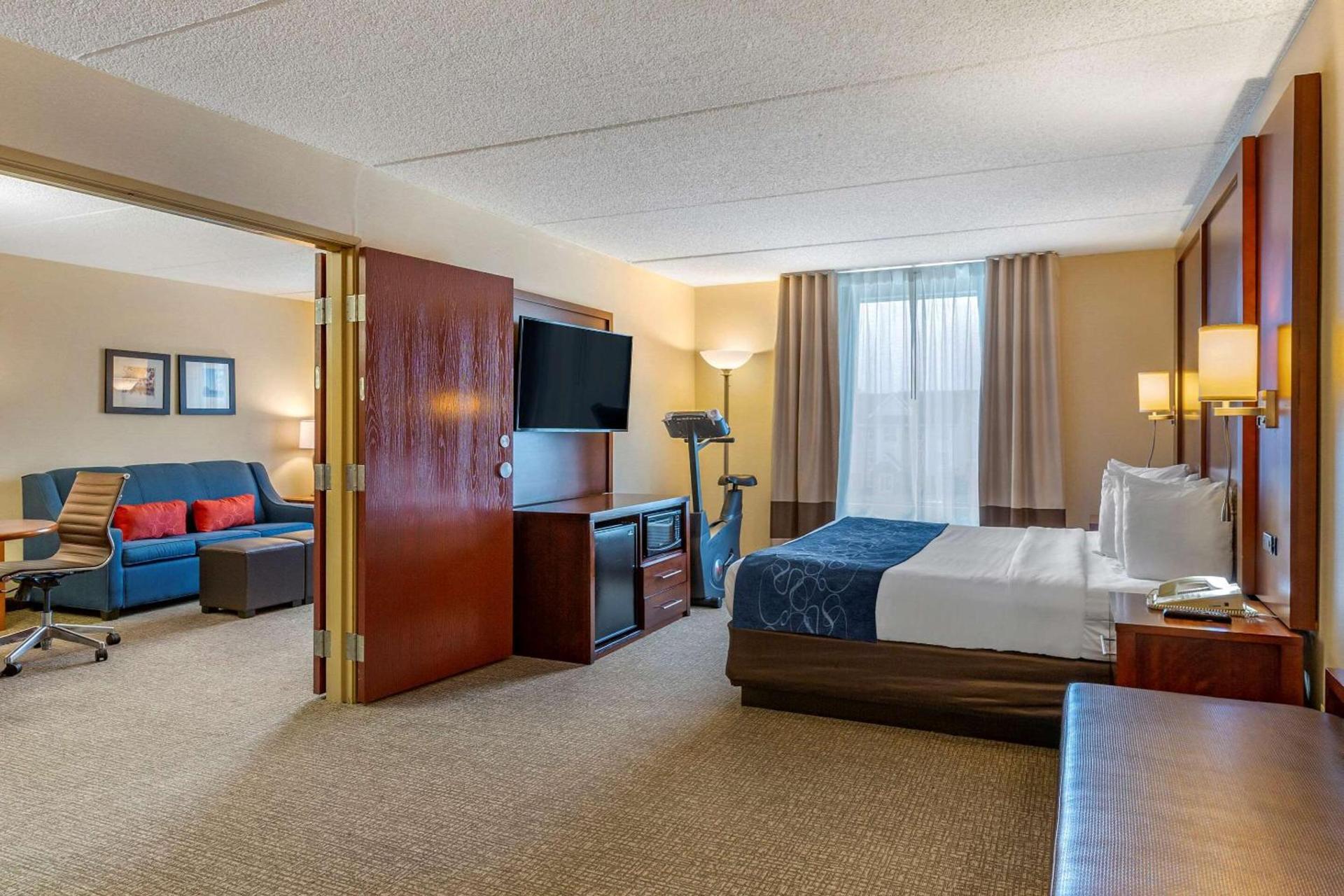 Comfort Suites Manassas Battlefield Park photo 29