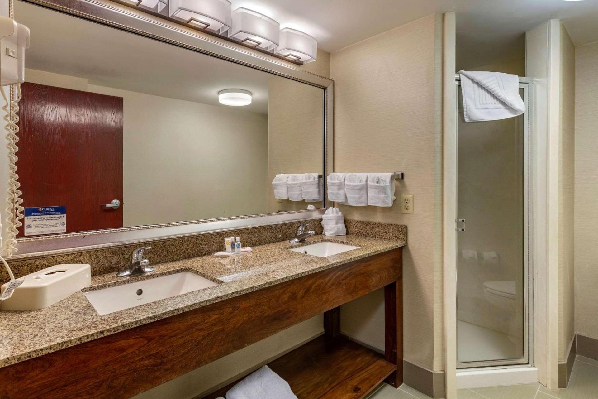 Comfort Suites Manassas Battlefield Park photo 39