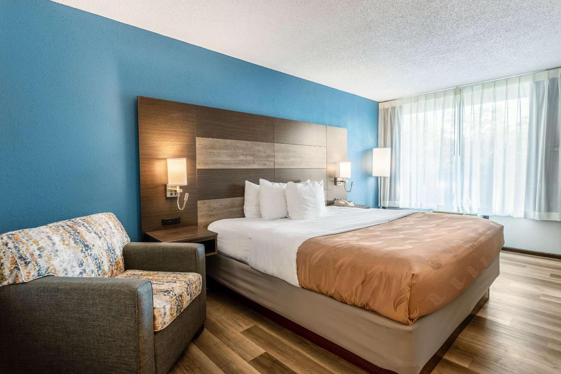 Quality Inn Branson On the Strip photo 7