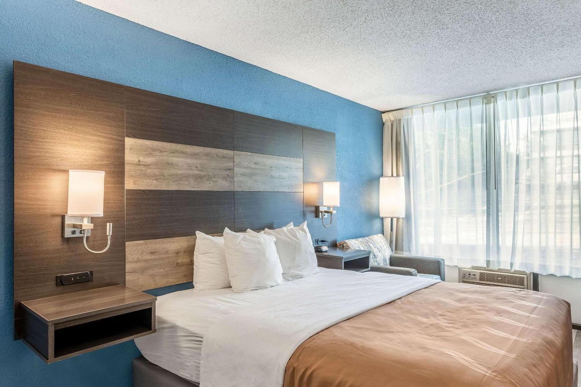 Quality Inn Branson On the Strip photo 11