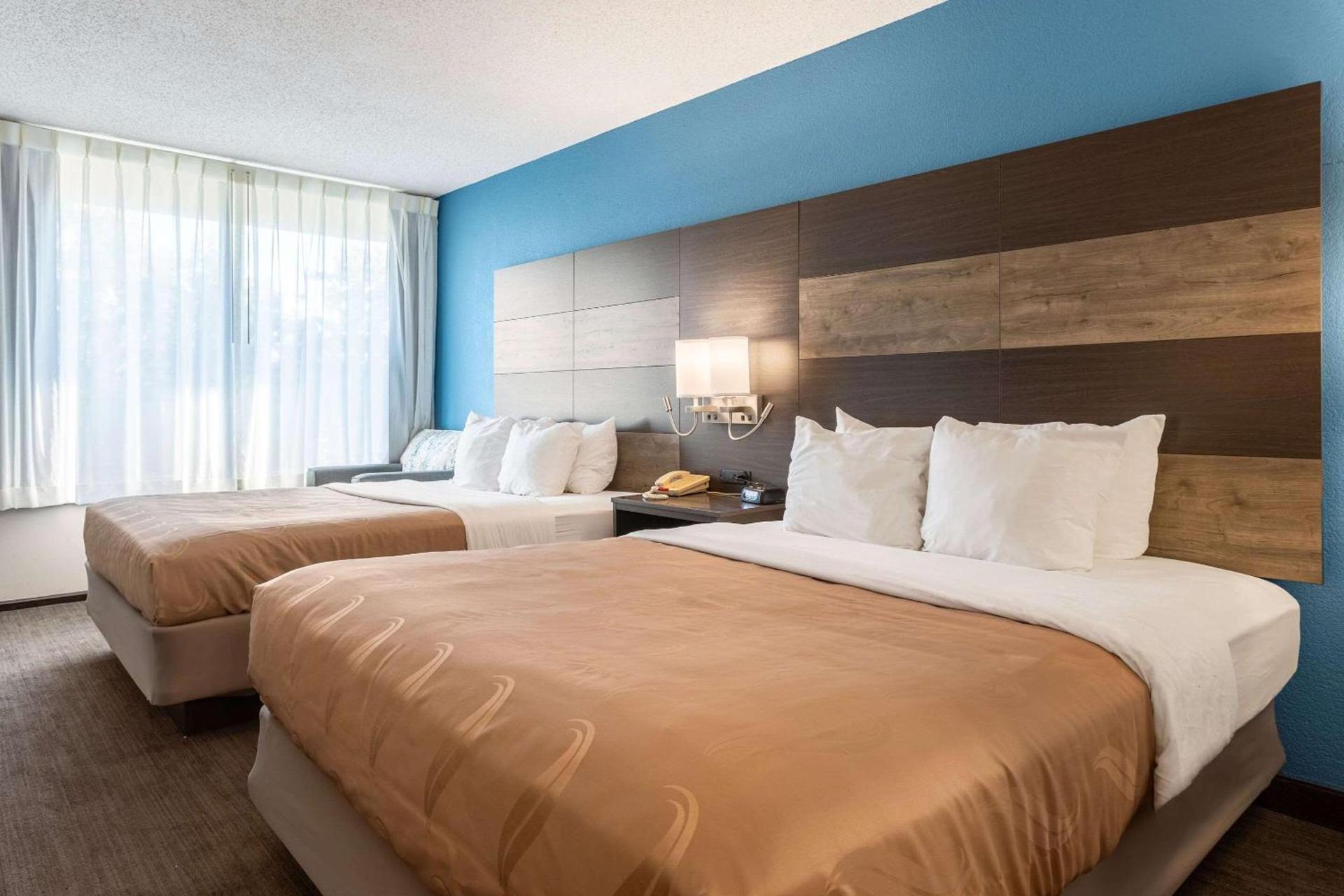 Quality Inn Branson On the Strip photo 12