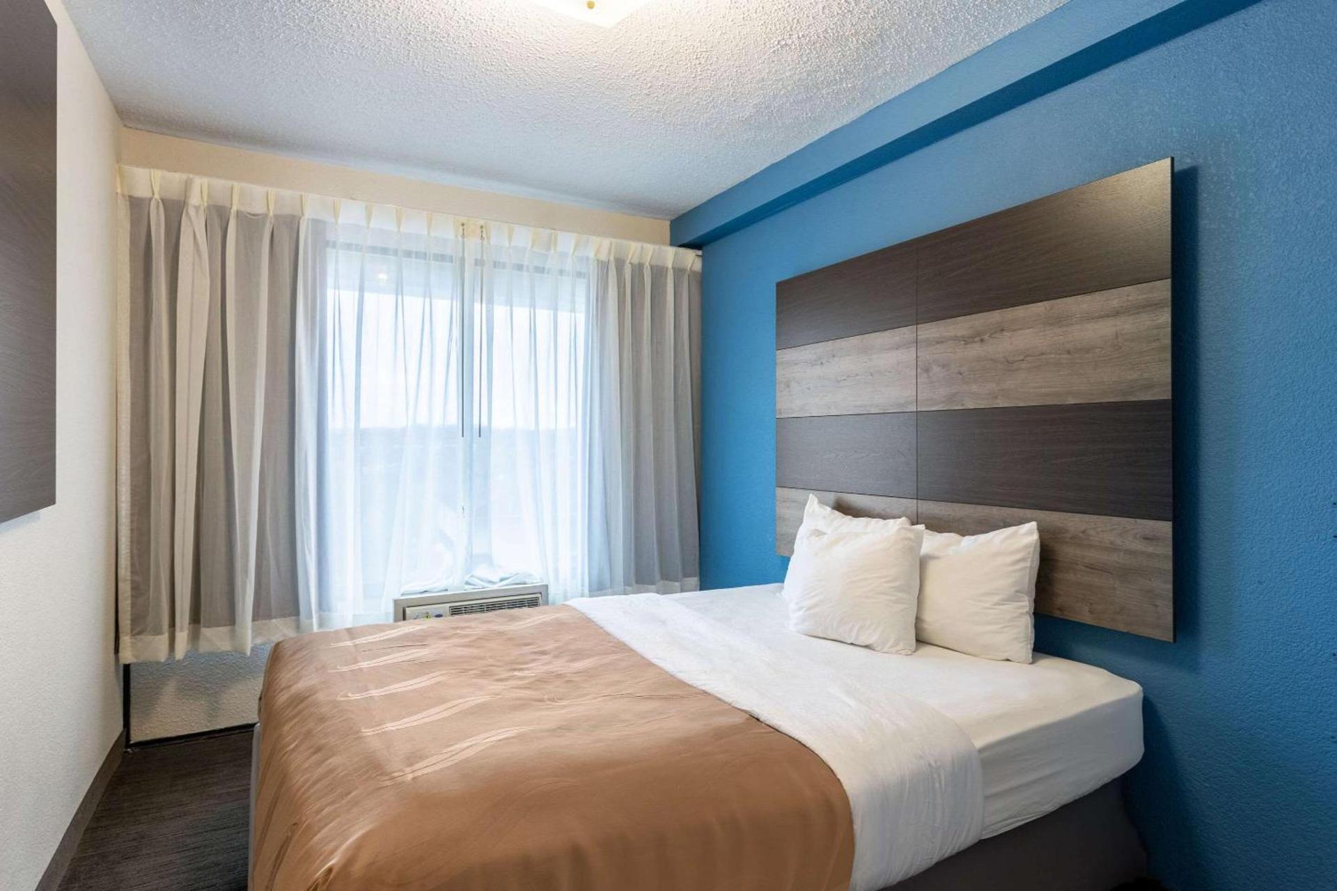 Quality Inn Branson On the Strip photo 24
