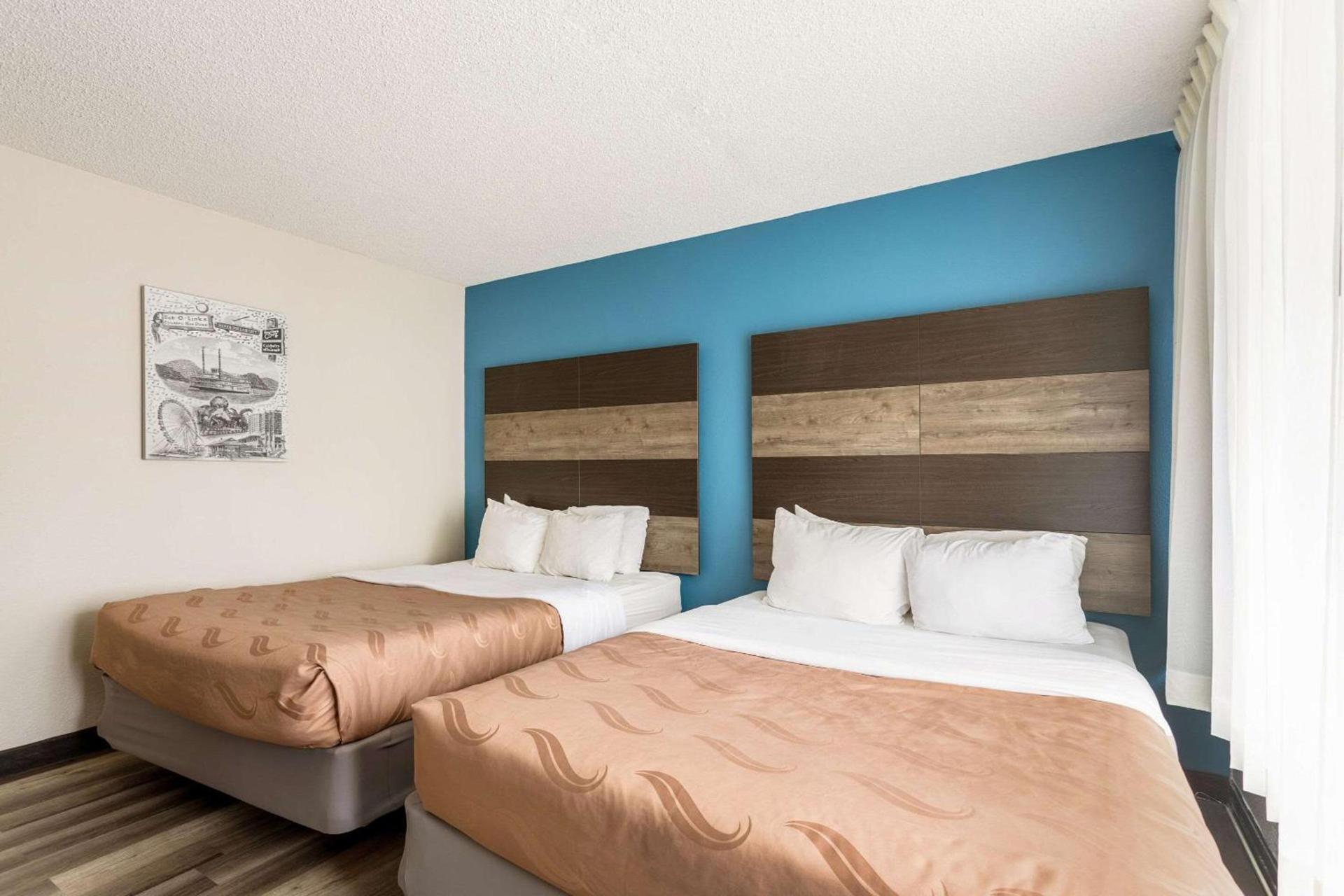 Quality Inn Branson On the Strip photo 26