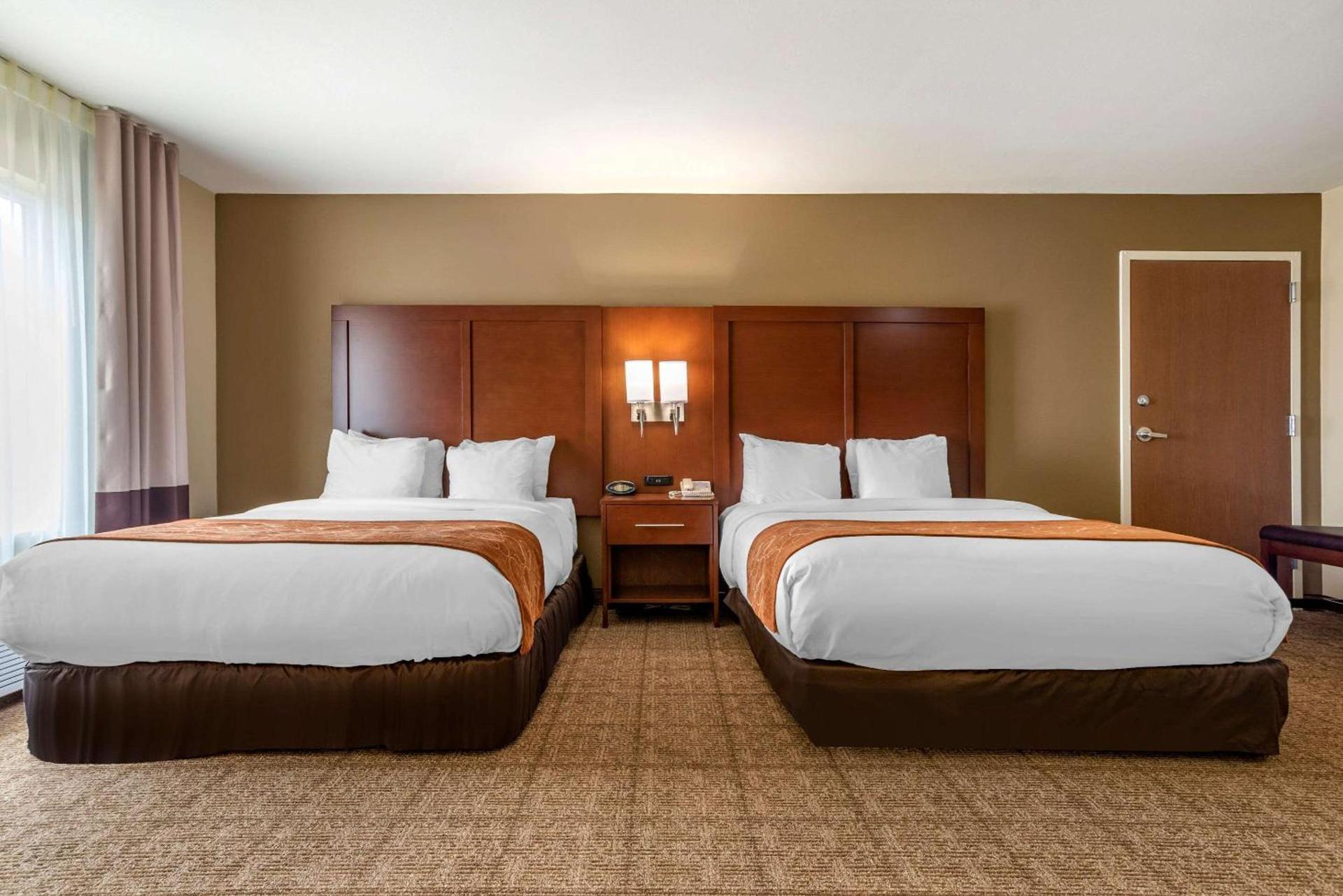 Comfort Suites Niceville Near Eglin Air Force Base photo 7