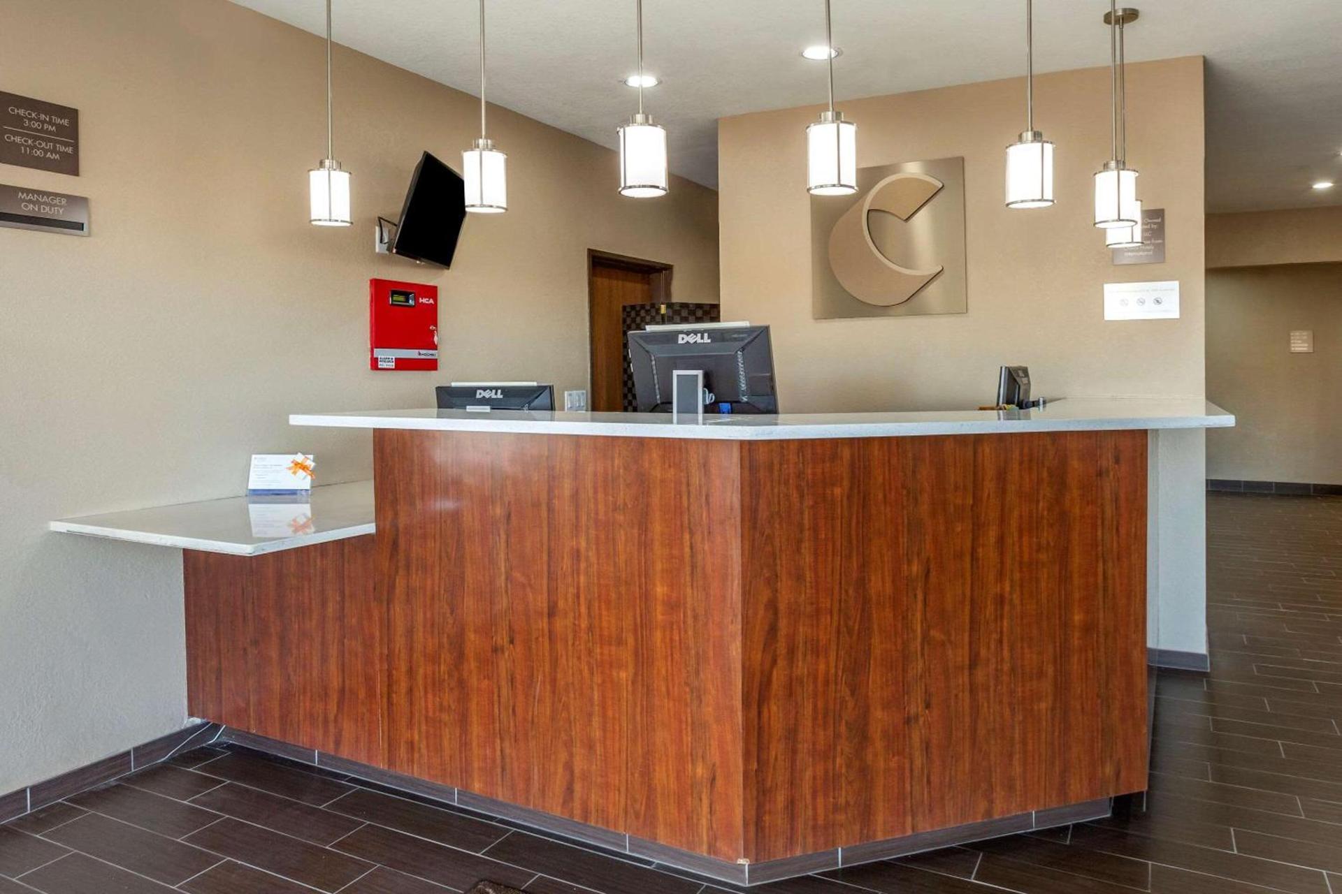 Comfort Inn & Suites Alameda at Albuquerque Balloon Fiesta Park photo 3