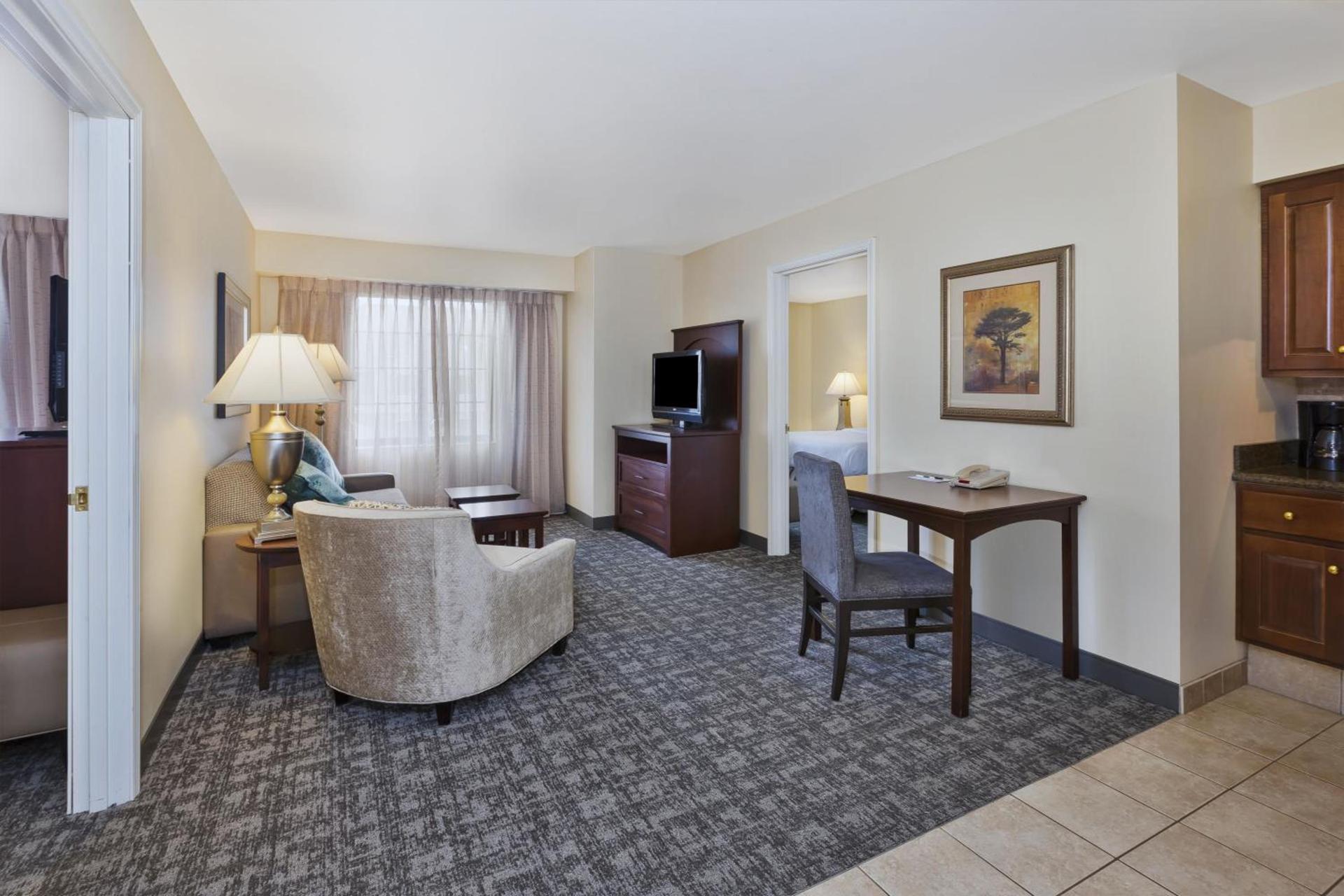 Staybridge Suites Lansing-Okemos by IHG photo 7