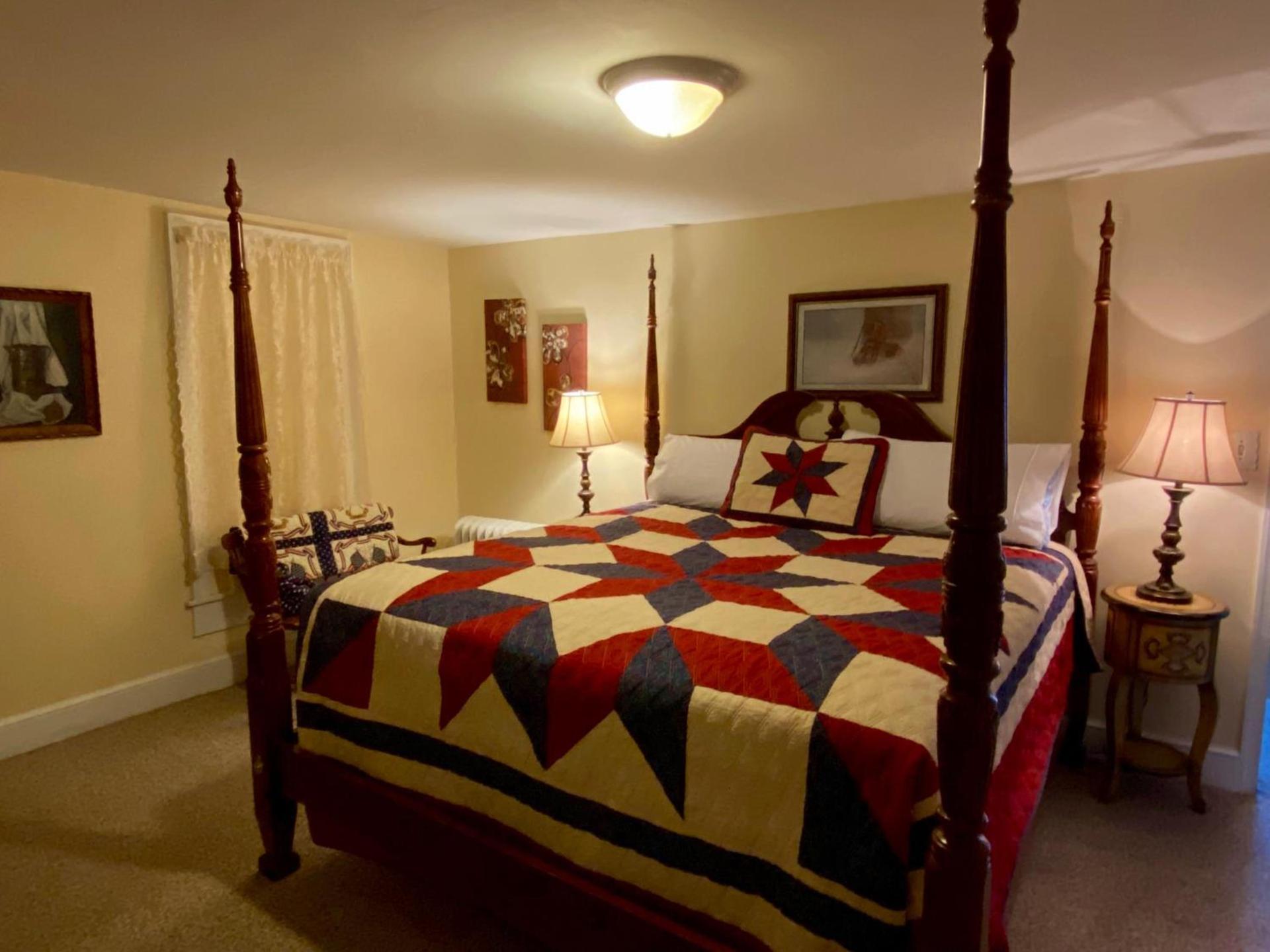 The Inn at Lincoln Square photo 23