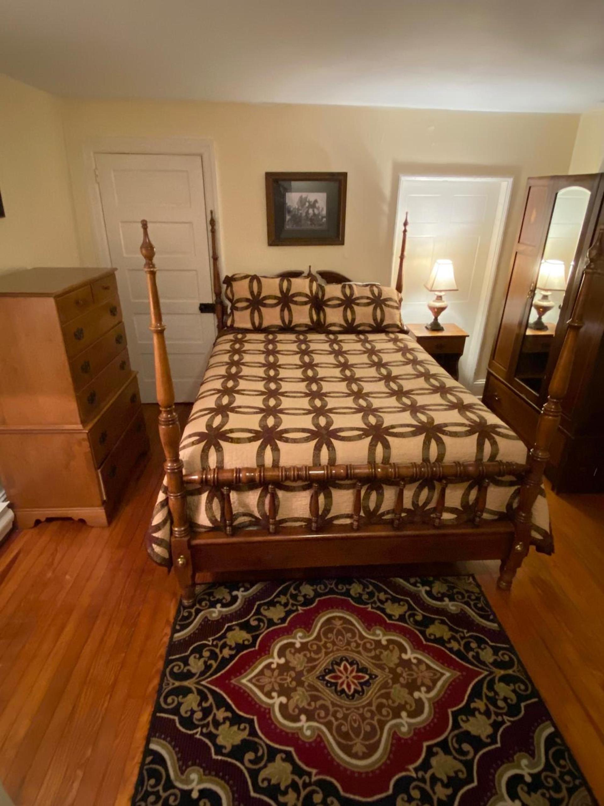 The Inn at Lincoln Square photo 24