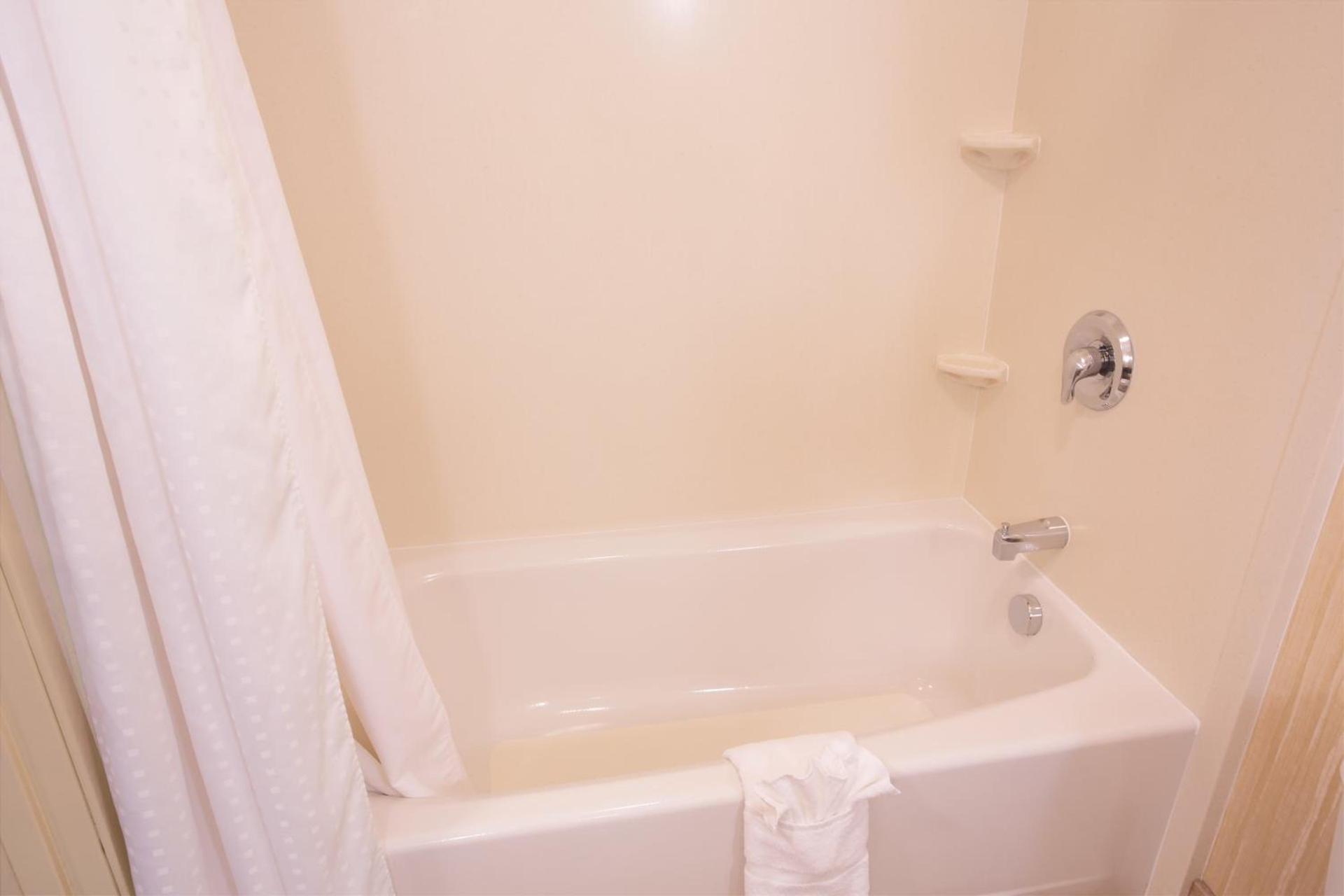 Holiday Inn Yakima by IHG photo 32
