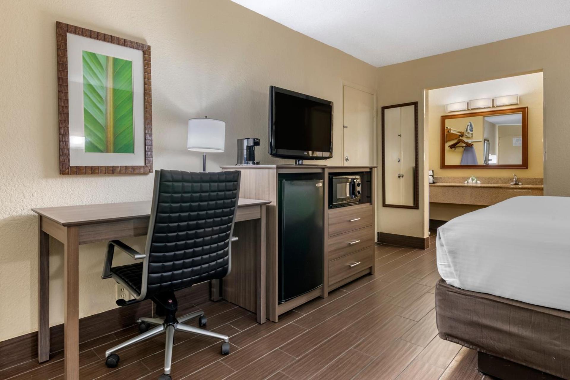 Best Western Downtown Stuart photo 23