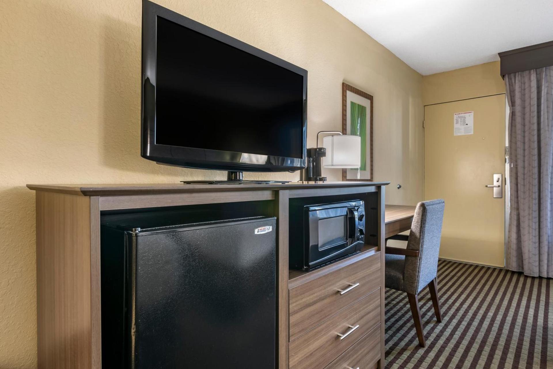 Best Western Downtown Stuart photo 25