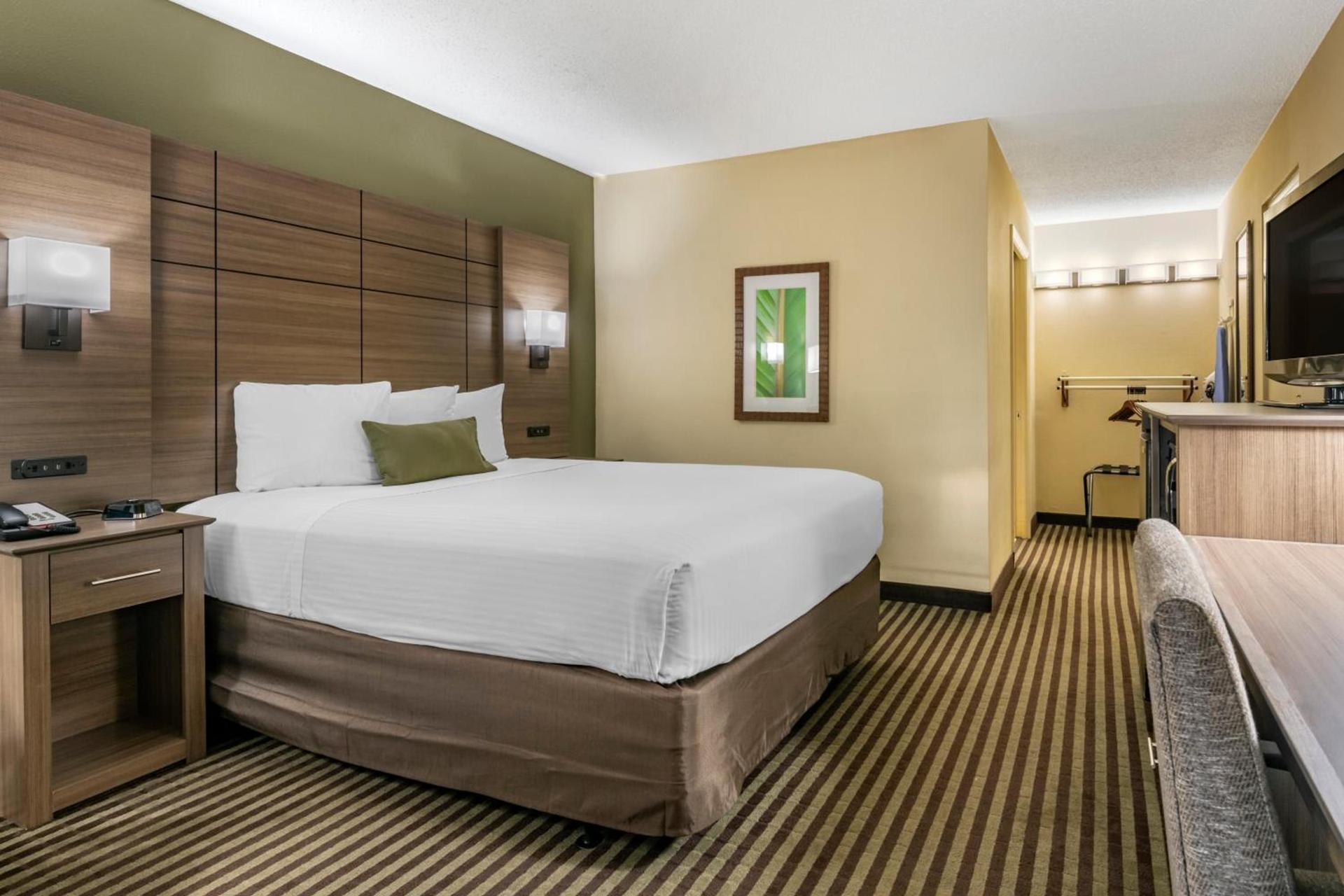 Best Western Downtown Stuart photo 26