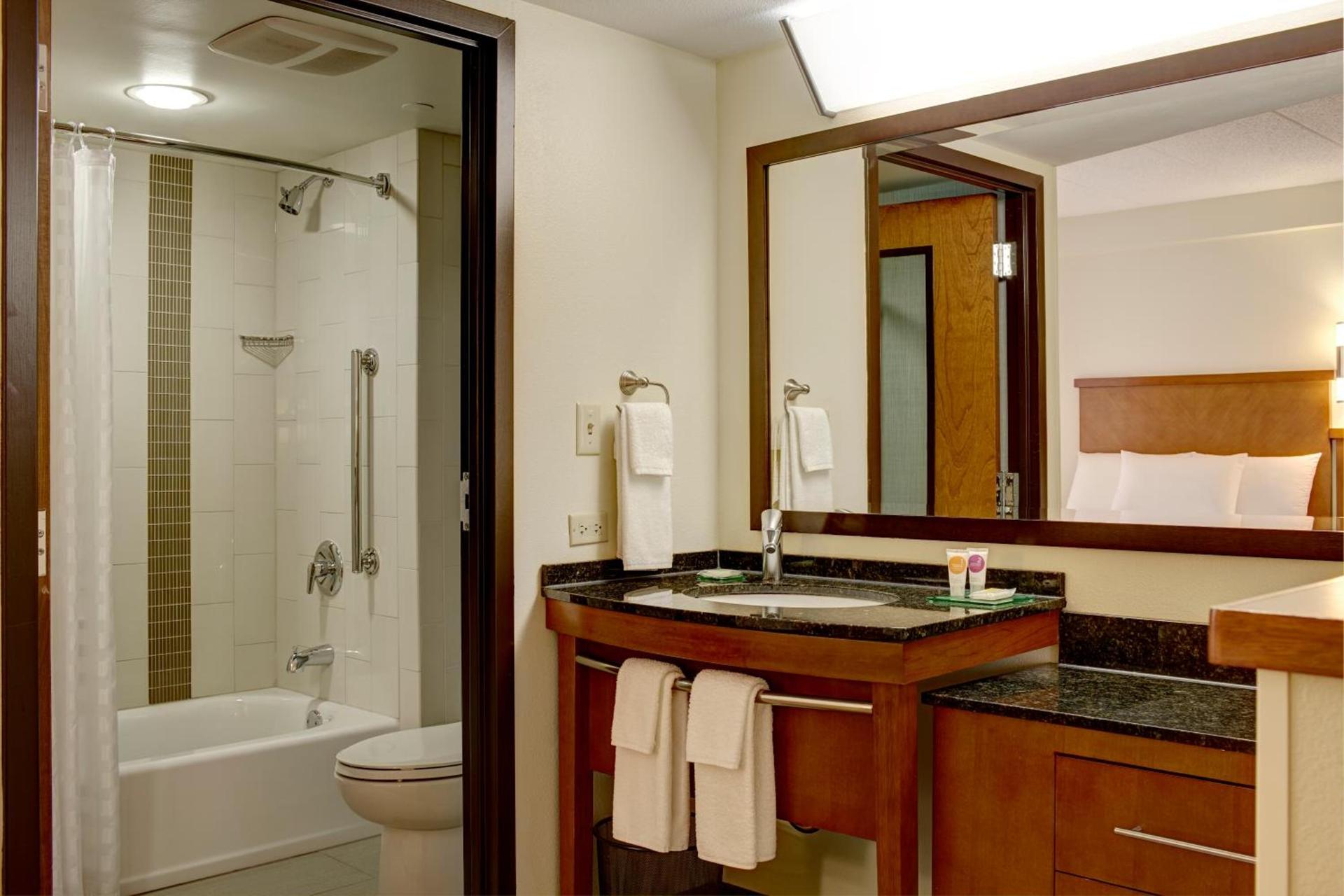 Hyatt Place Riverside Downtown photo 59