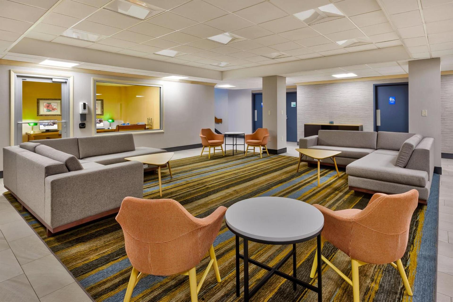 Holiday Inn Westbury-Long Island by IHG photo 17