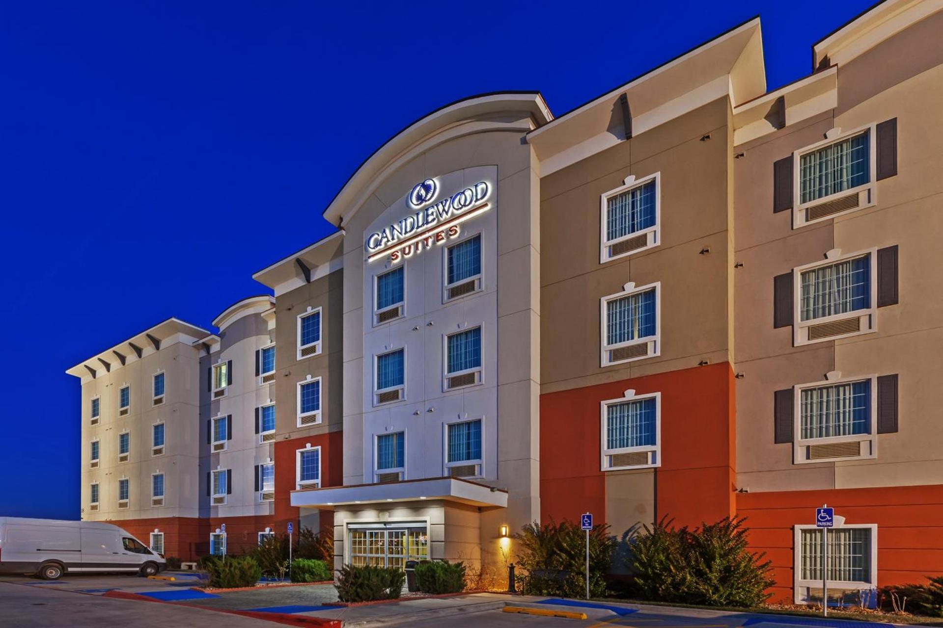Candlewood Amarillo-Western Crossing by IHG photo 9