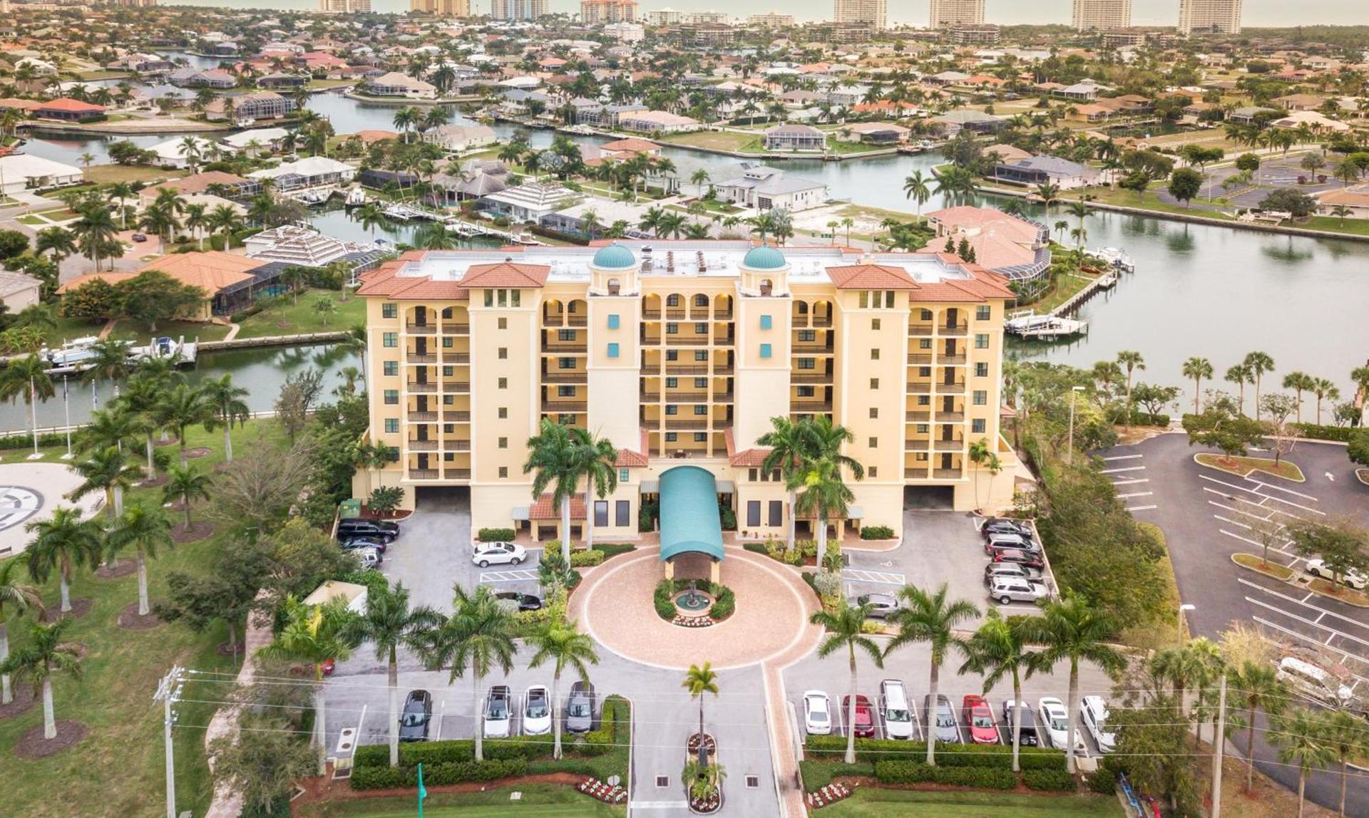 Holiday Inn Club Vacations Sunset Cove Resort — hotel in Marco Island