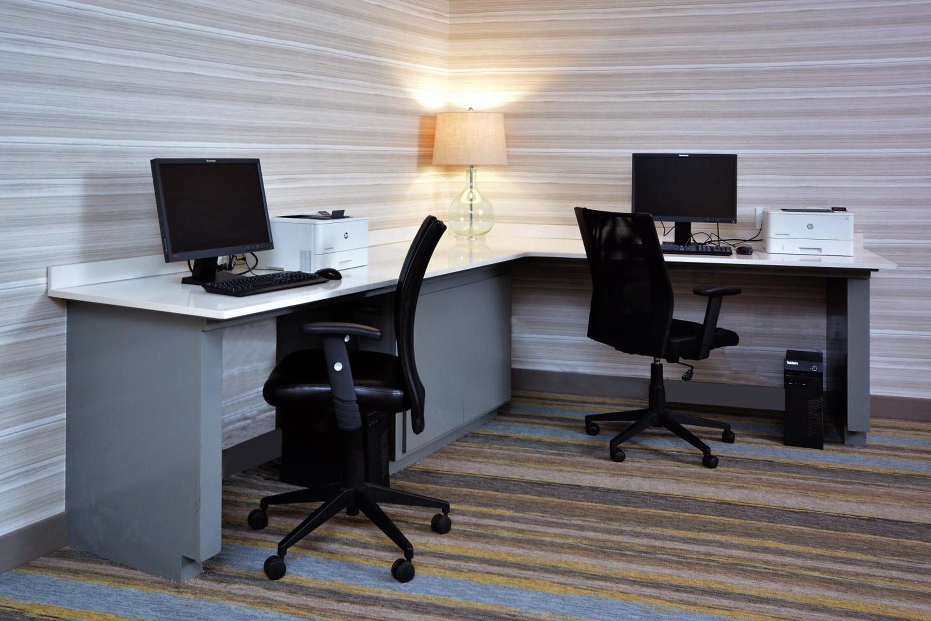 Holiday Inn Raleigh Durham Airport by IHG photo 59