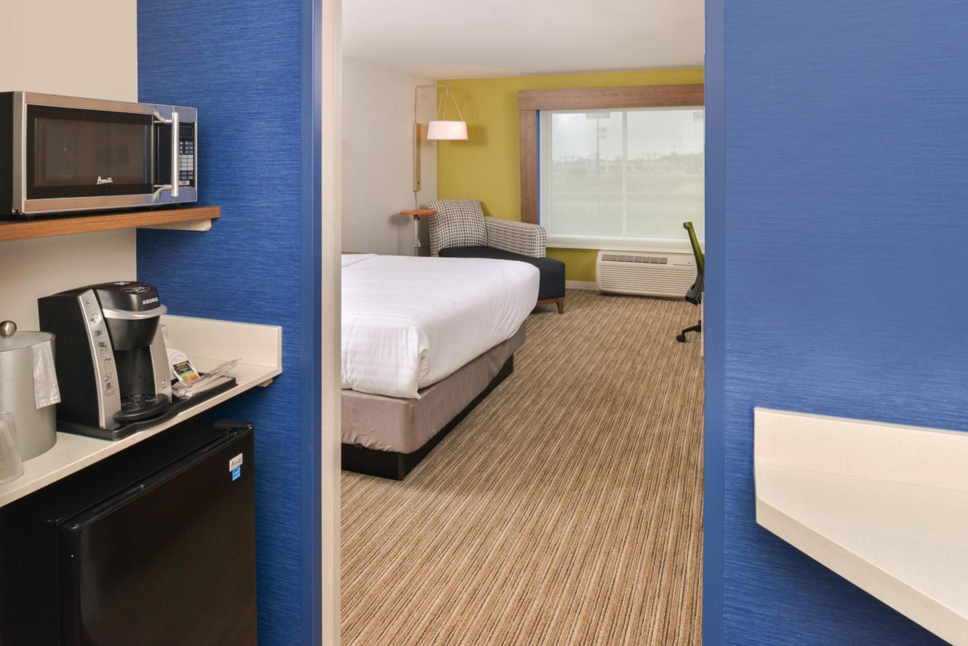 Holiday Inn Express & Suites - Ogallala by IHG photo 30