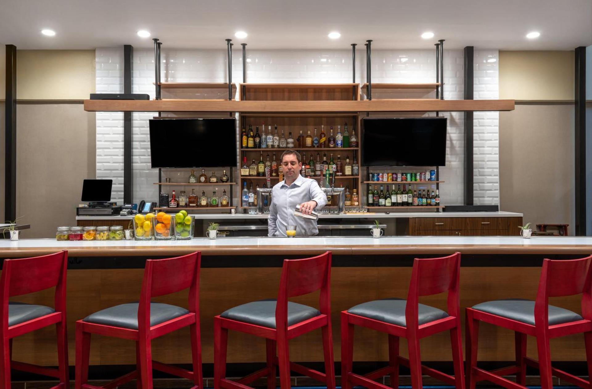 Holiday Inn Denver East by IHG photo 9
