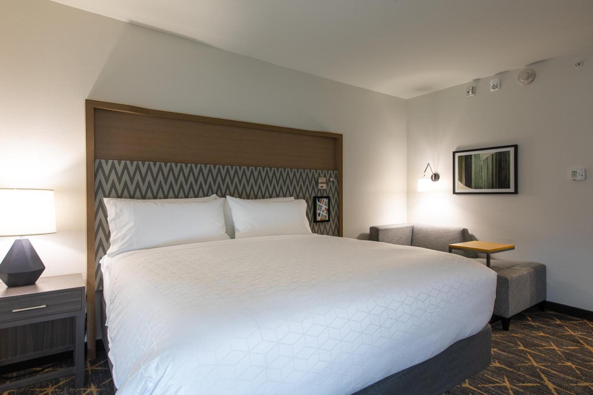 Holiday Inn Greenville - Woodruff Road by IHG photo 86