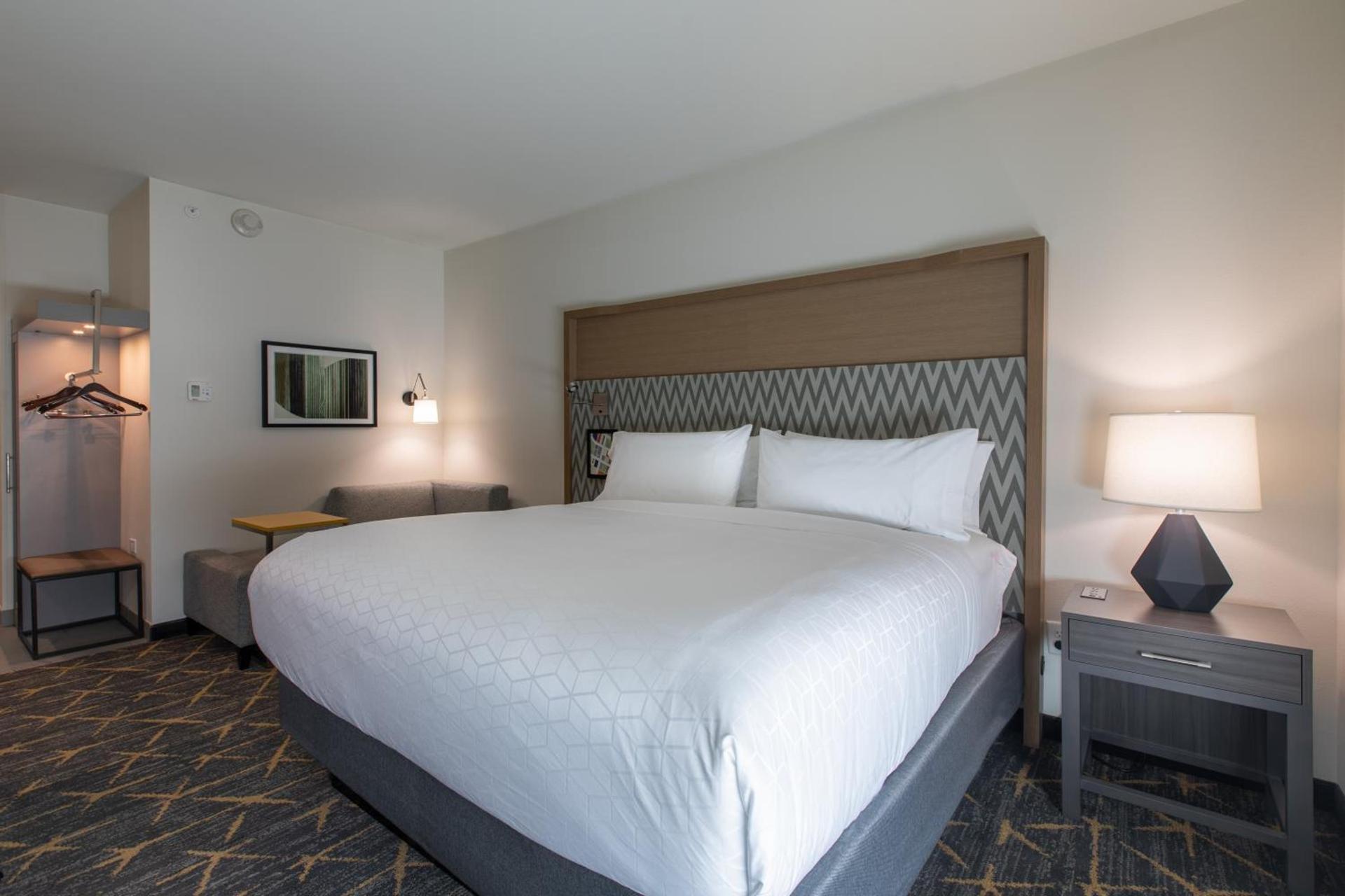 Holiday Inn Greenville - Woodruff Road by IHG photo 90