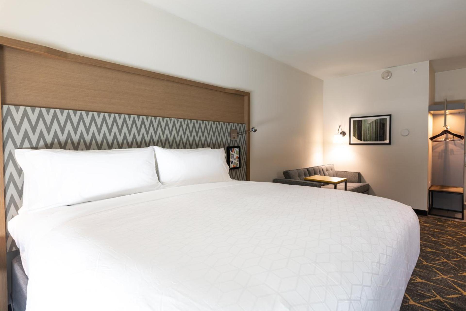 Holiday Inn Greenville - Woodruff Road by IHG photo 58