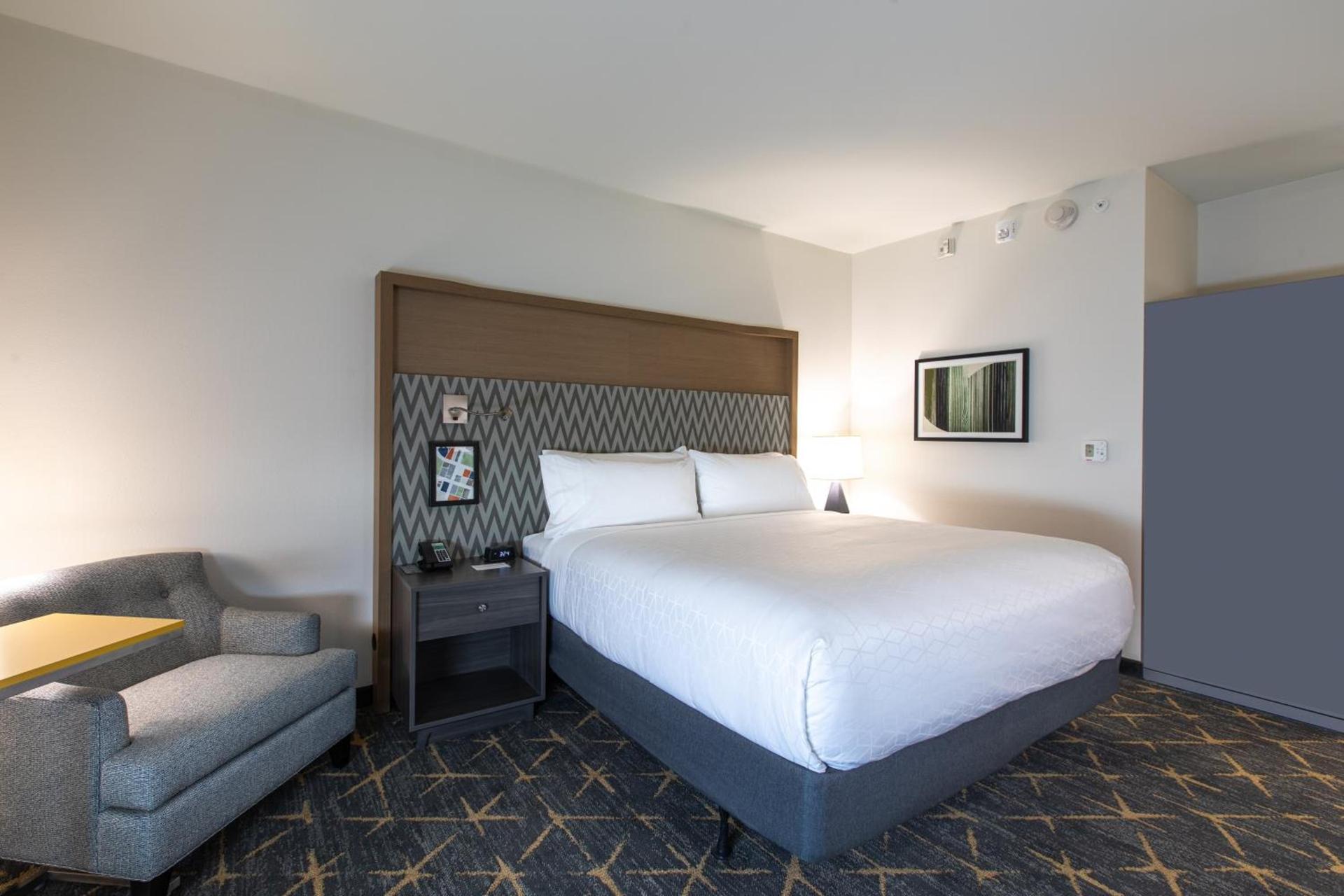 Holiday Inn Greenville - Woodruff Road by IHG photo 85
