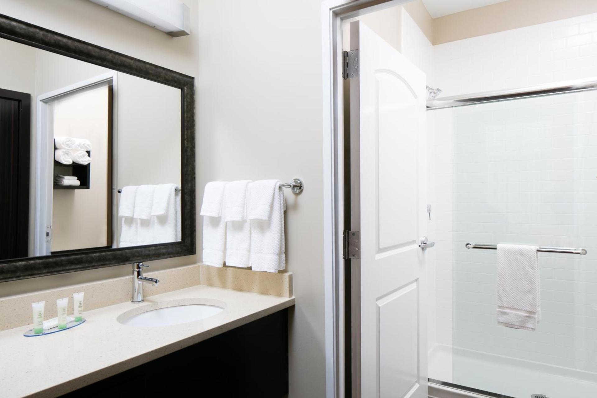 Staybridge Suites Des Moines Downtown by IHG photo 26