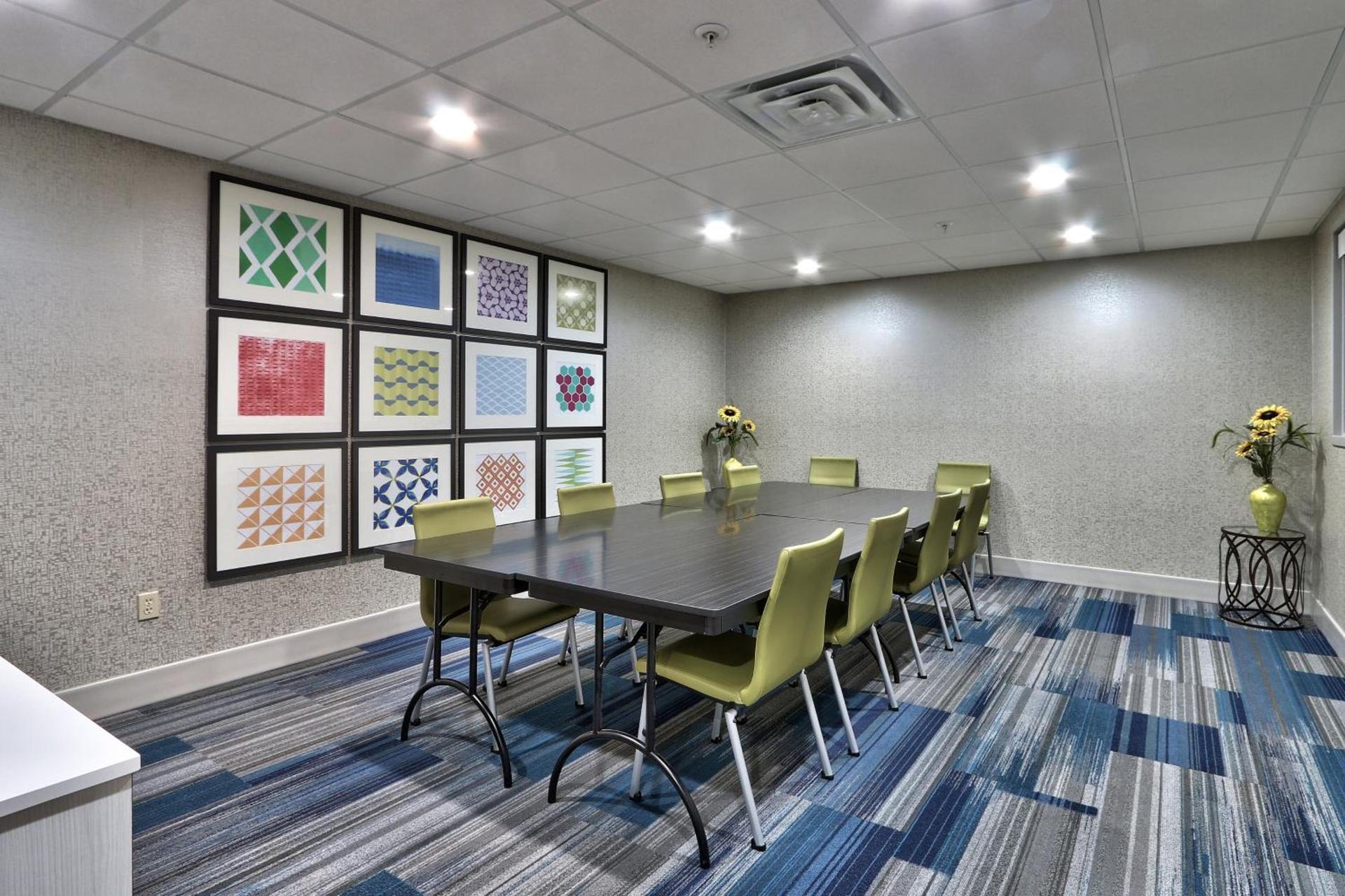 Holiday Inn Express Socorro by IHG photo 31