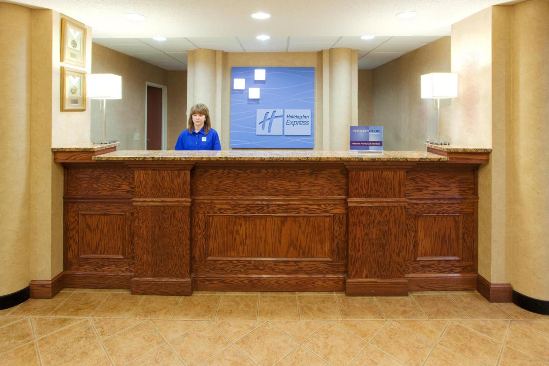 Holiday Inn Express Hanover by IHG photo 8