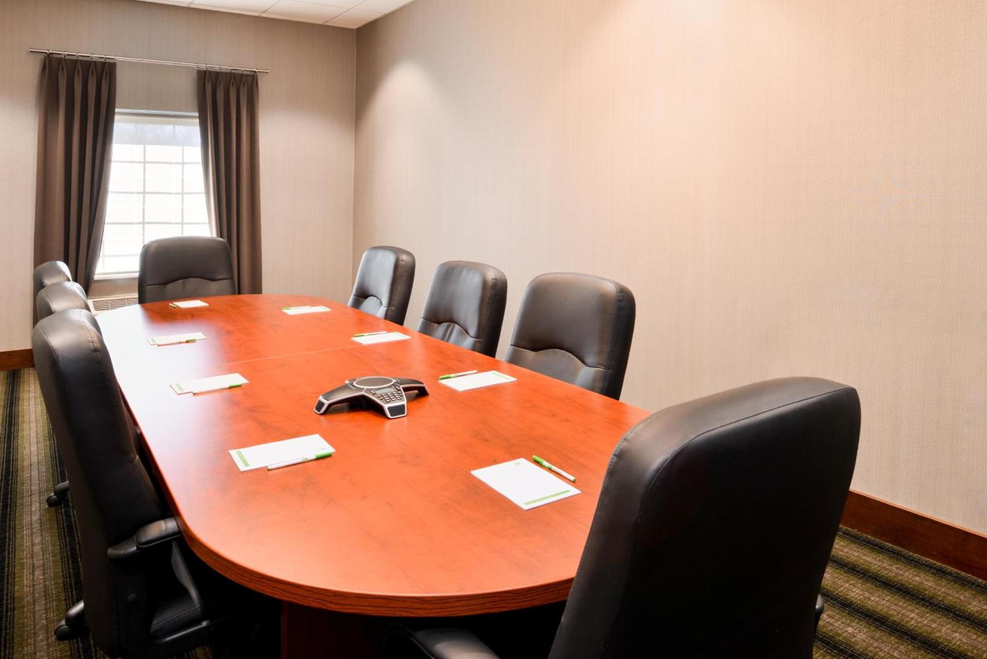 Holiday Inn Poplar Bluff by IHG photo 39