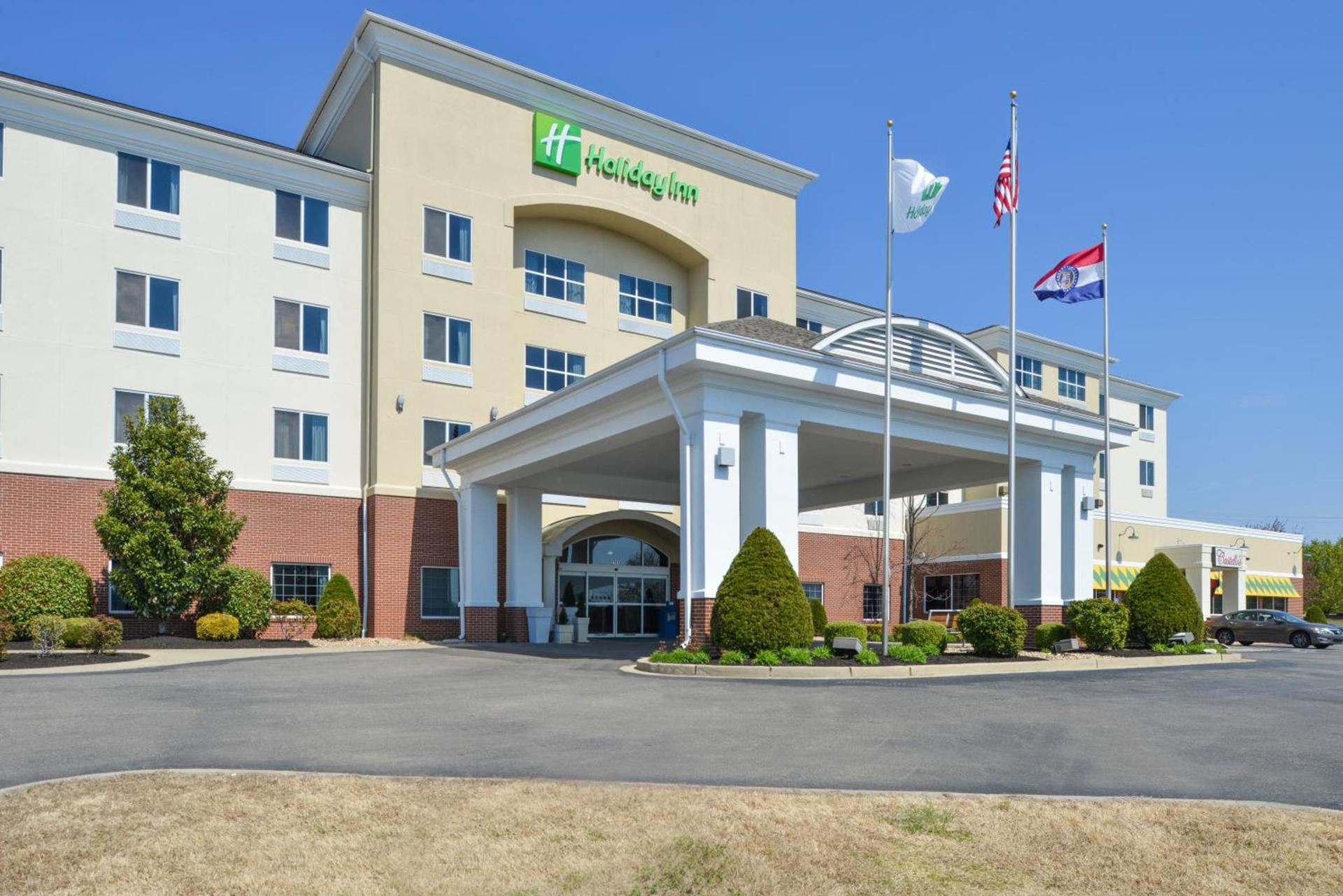 Holiday Inn Poplar Bluff by IHG photo 44