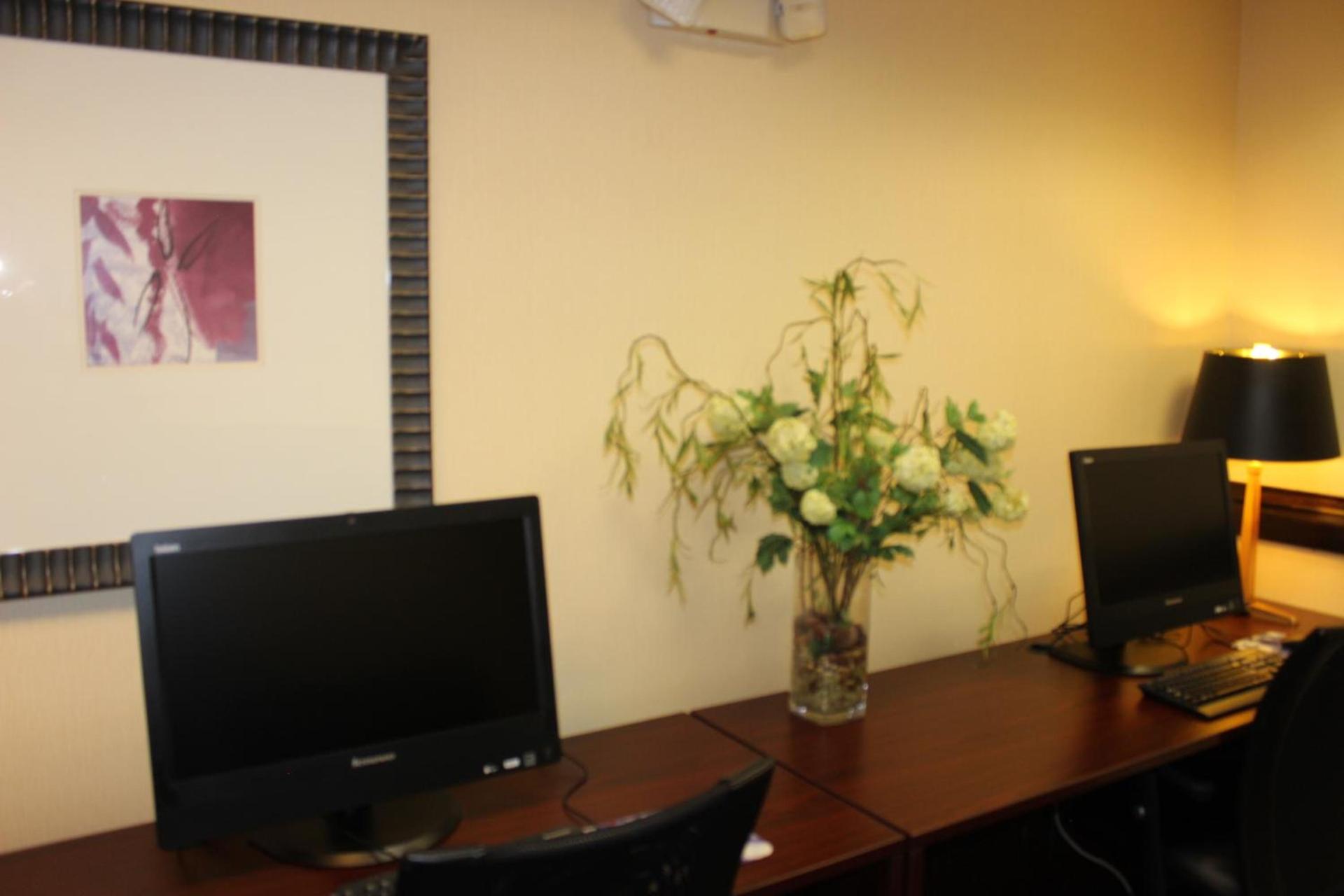 Holiday Inn Express Hotel & Suites - Atlanta/Emory University Area by IHG photo 39