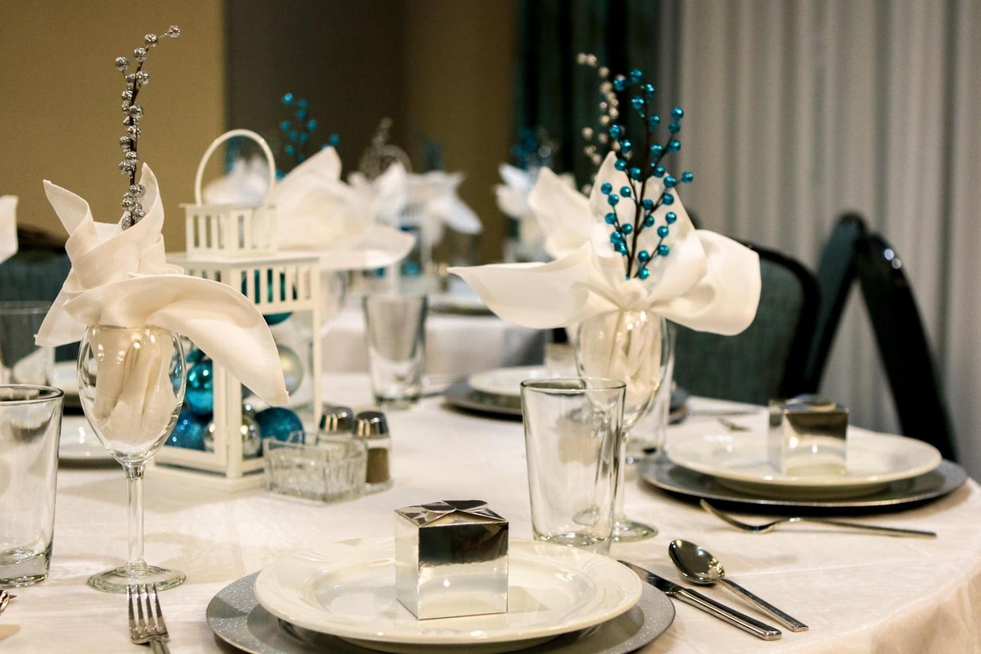 Holiday Inn & Suites Denver Tech Center-Centennial by IHG photo 40