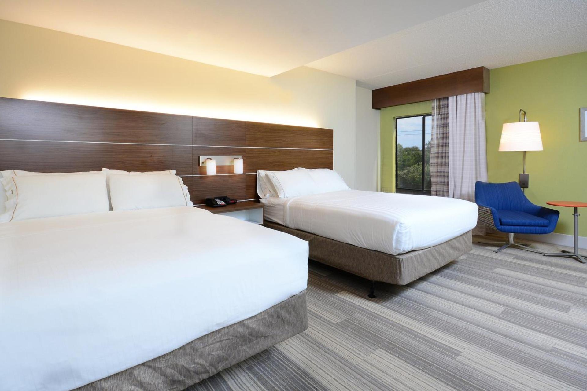 Holiday Inn Express & Suites Raleigh Durham Airport at RTP by IHG photo 69