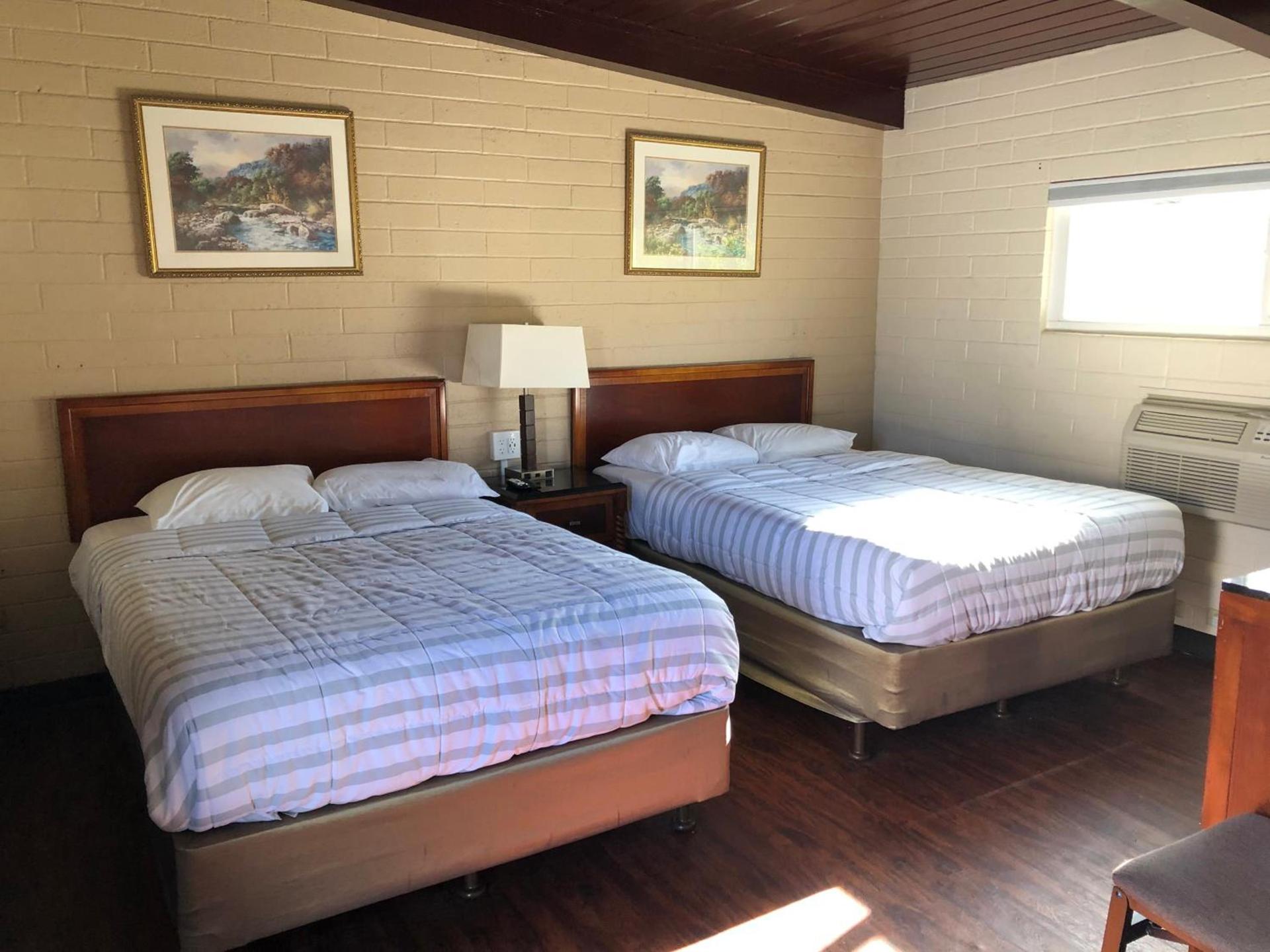 Sequoia Village photo 11