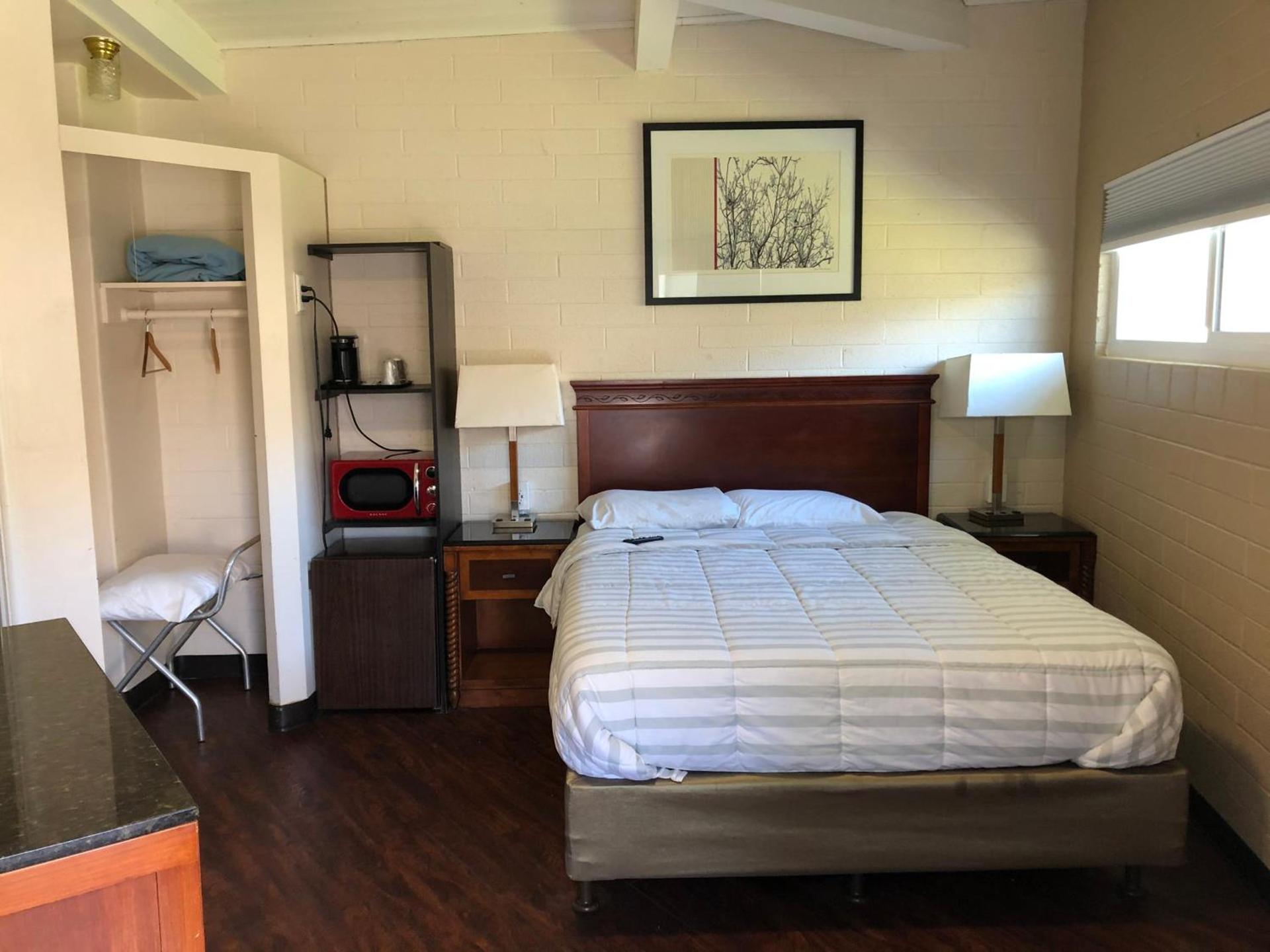 Sequoia Village photo 15