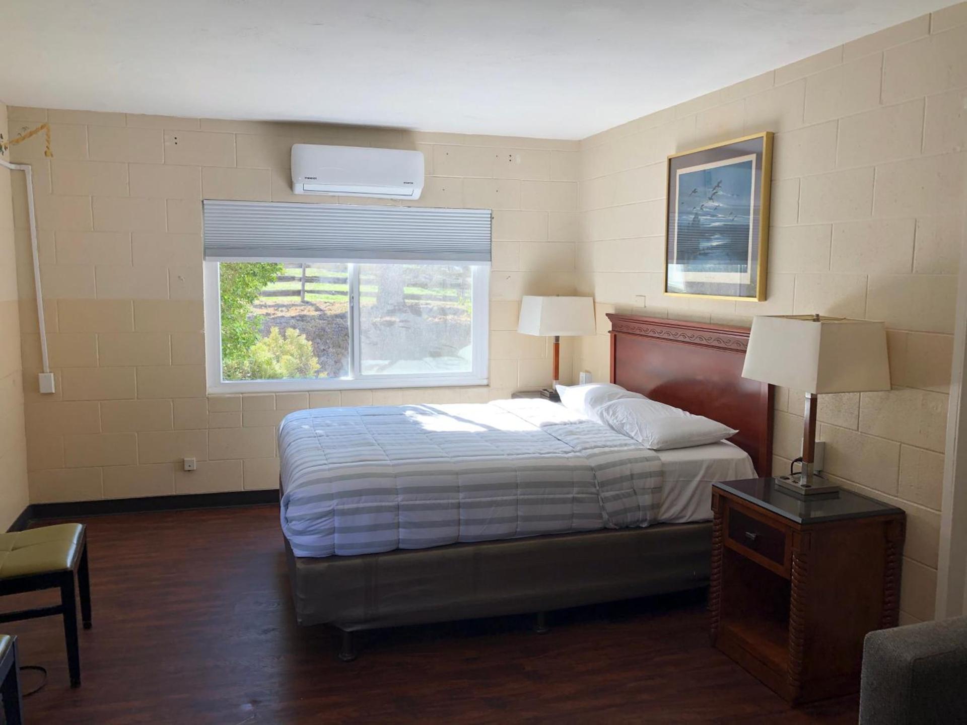 Sequoia Village photo 10