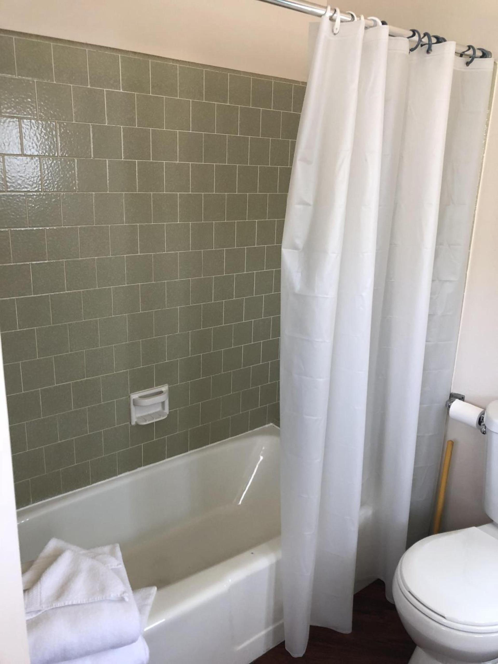 Sequoia Village photo 14
