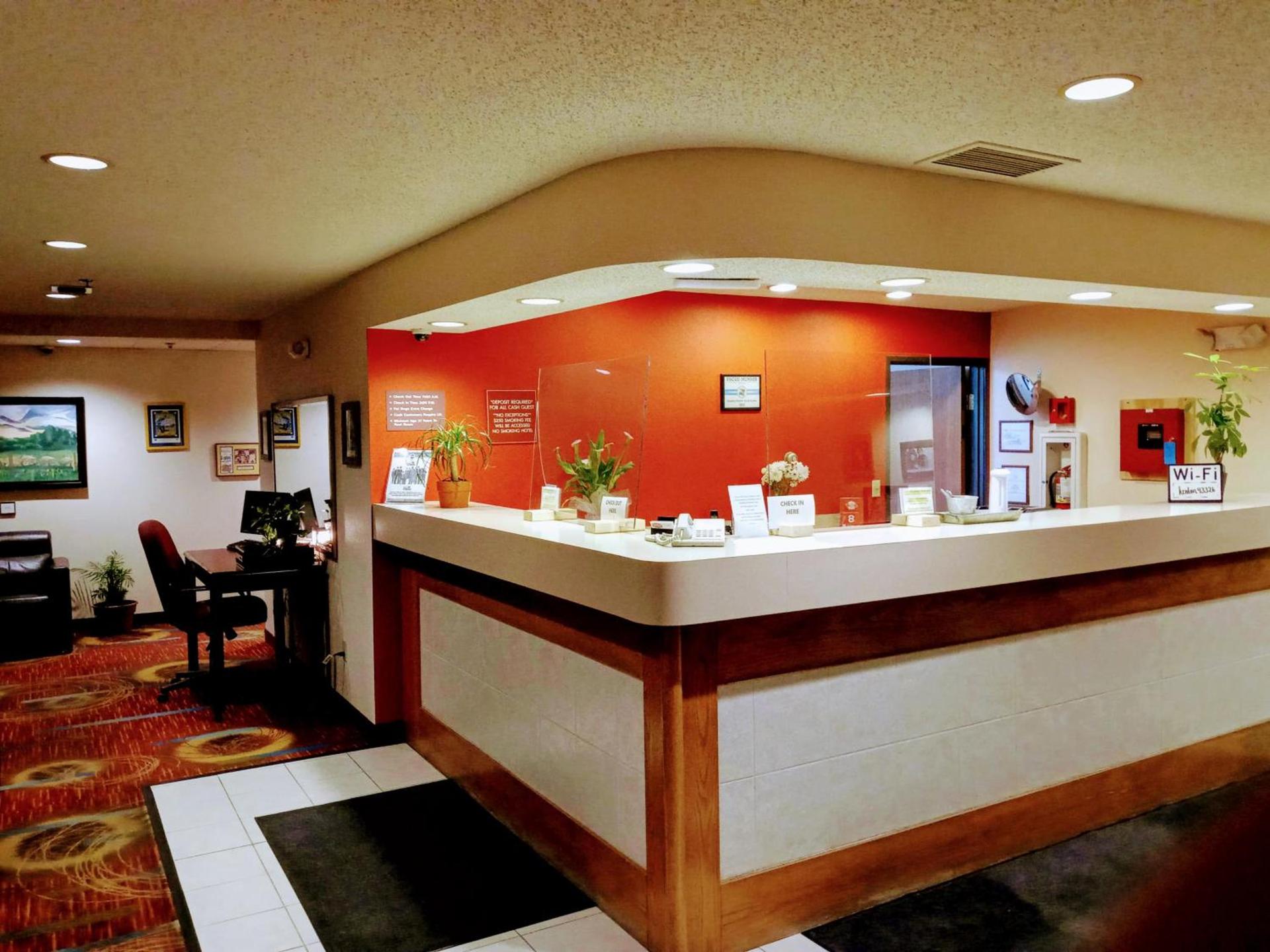 Country Hearth Inn & Suites - Kenton photo 4