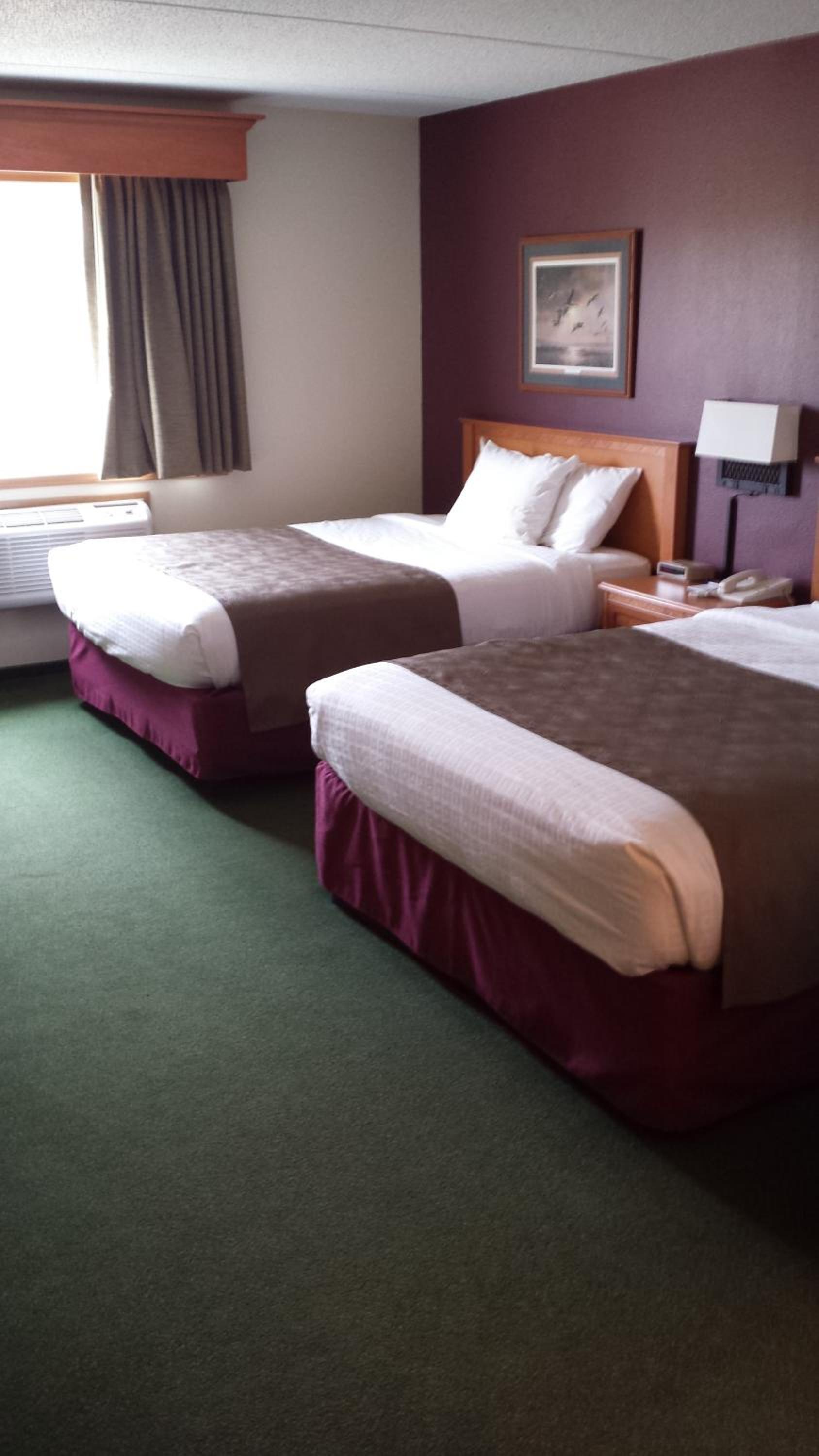 AmericInn by Wyndham Madison SD photo 17