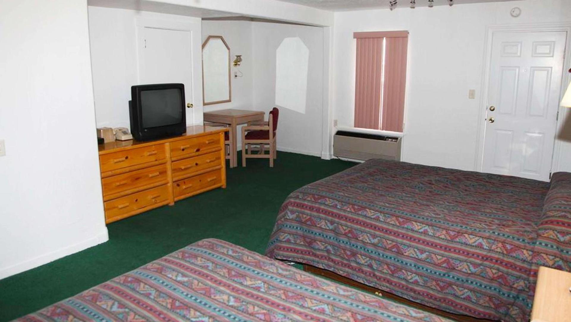 Marianna Inn Panguitch photo 20