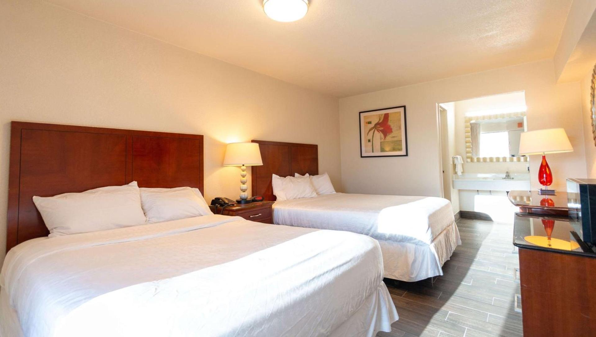 Magnuson Extended Stay and Suites Airport Hotel photo 10