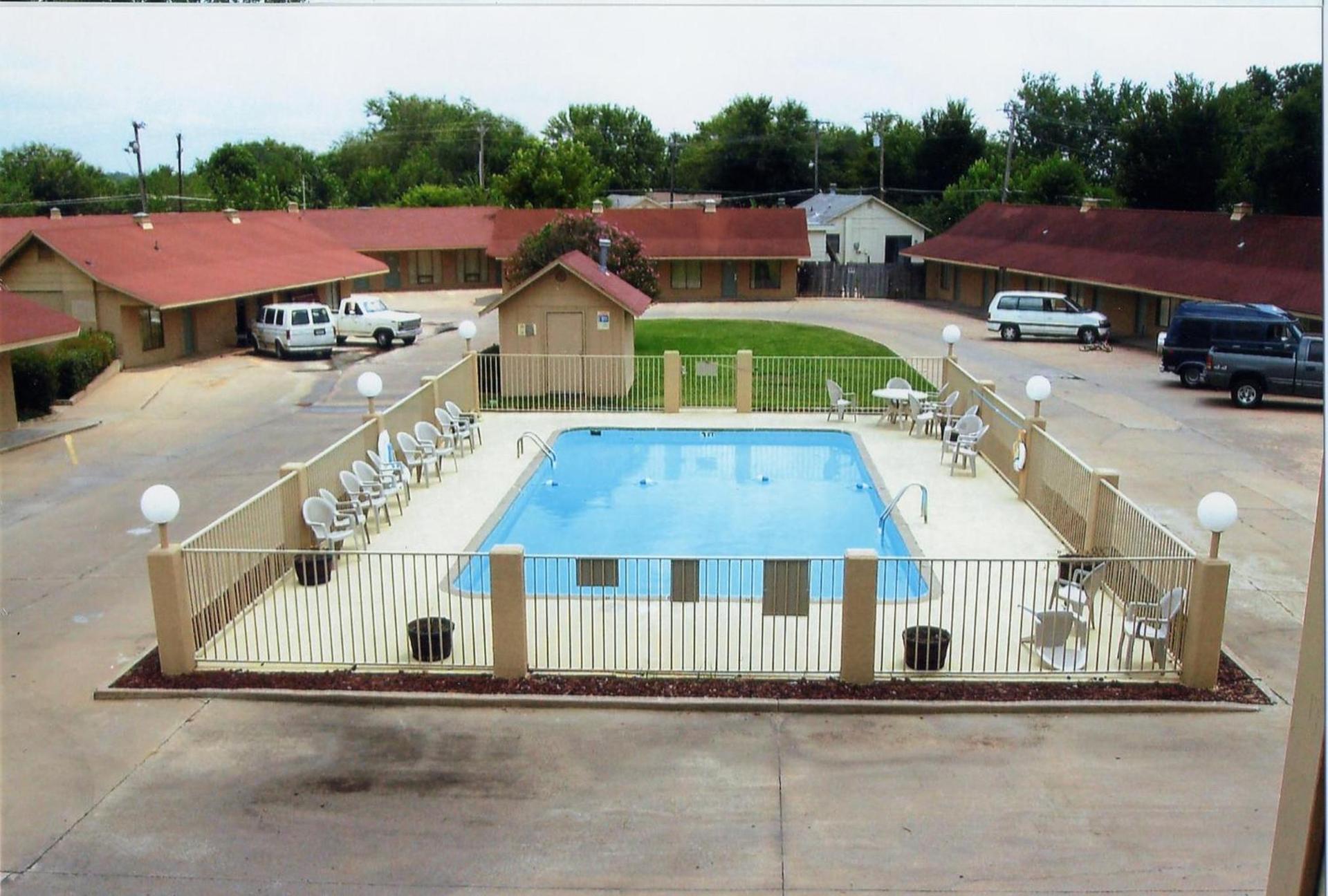 Will Rogers Inn photo 9
