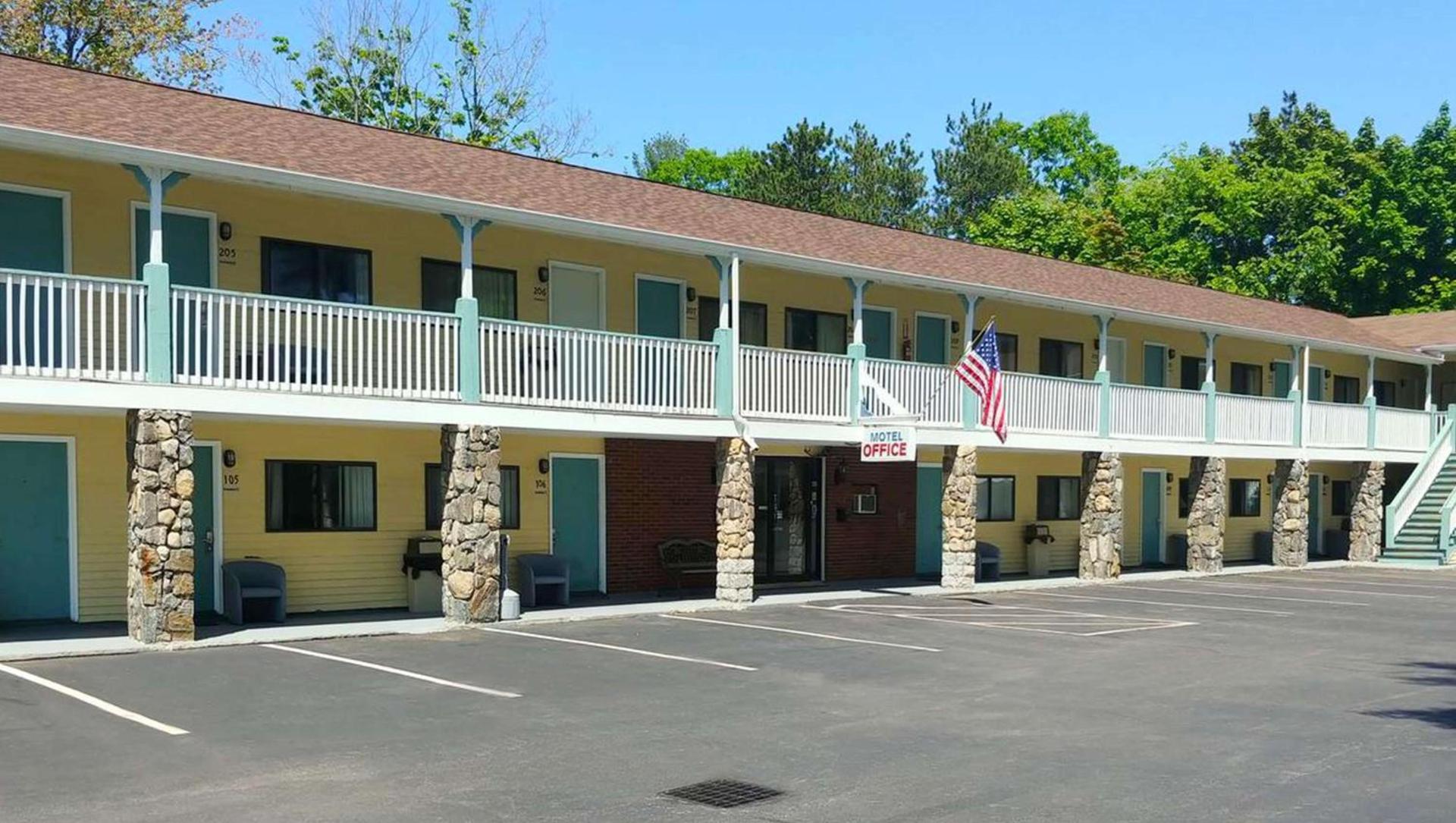 Hampton Motor Inn photo 5