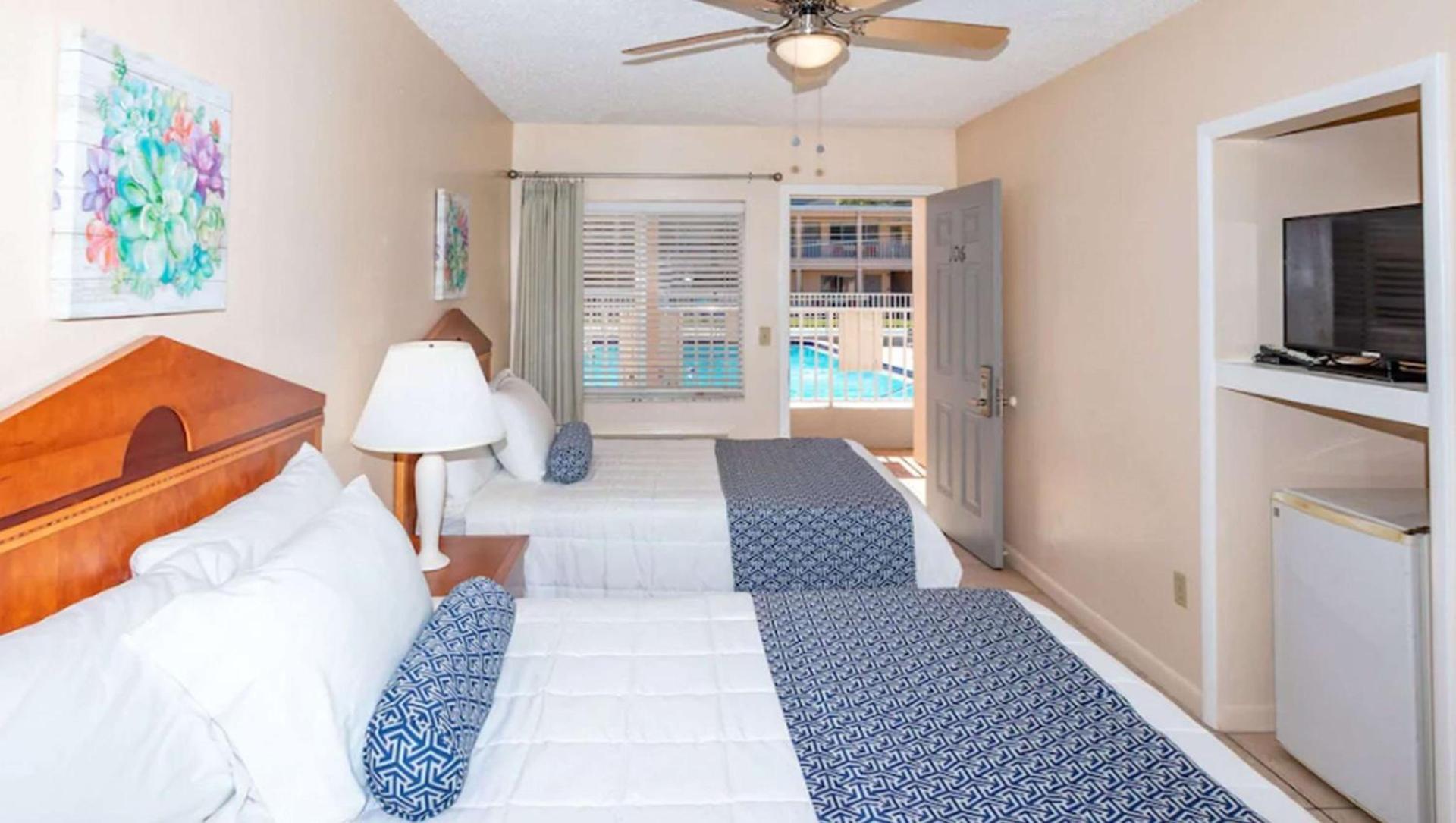 Belleair Beach Resort Motel photo 16