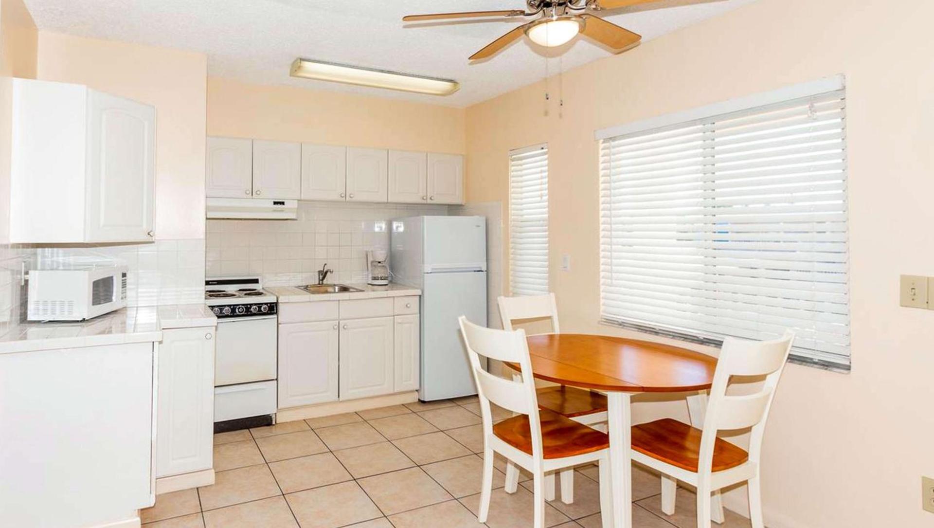 Belleair Beach Resort Motel photo 39