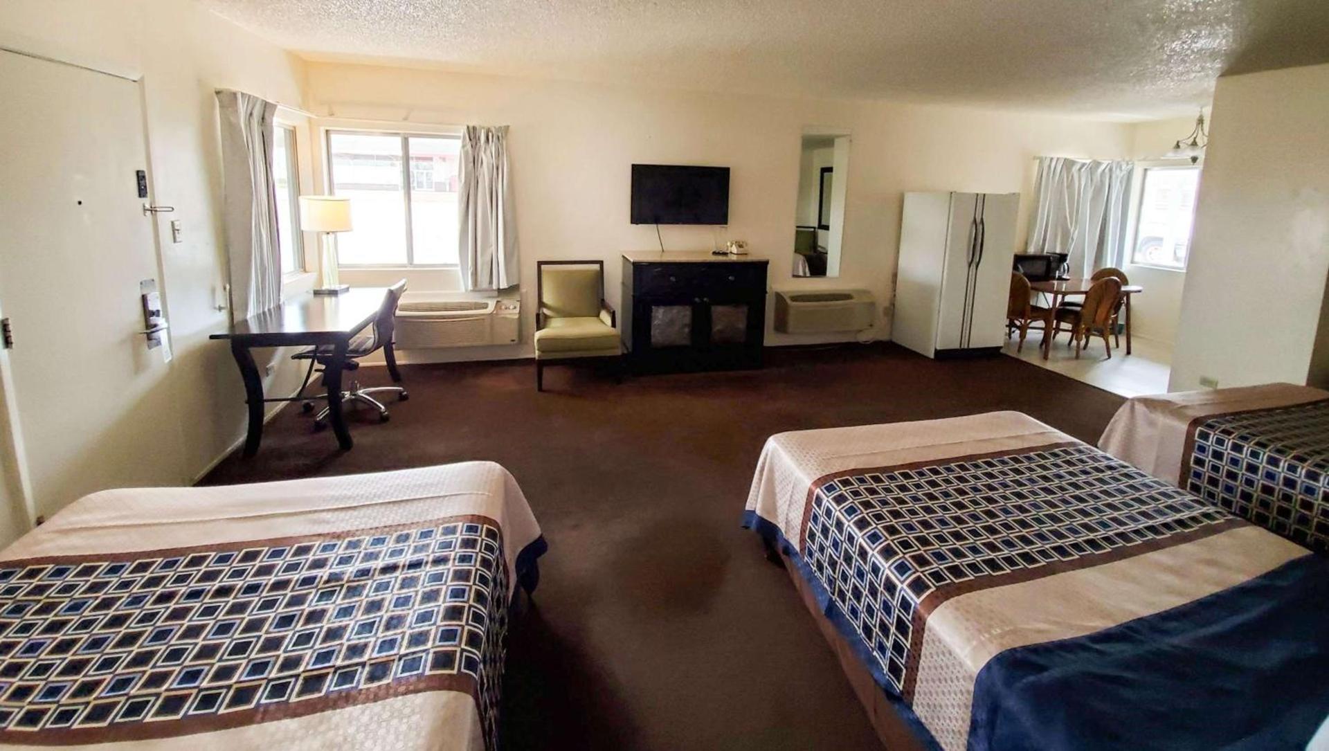 Magnuson Hotel Sierra Vista photo 28