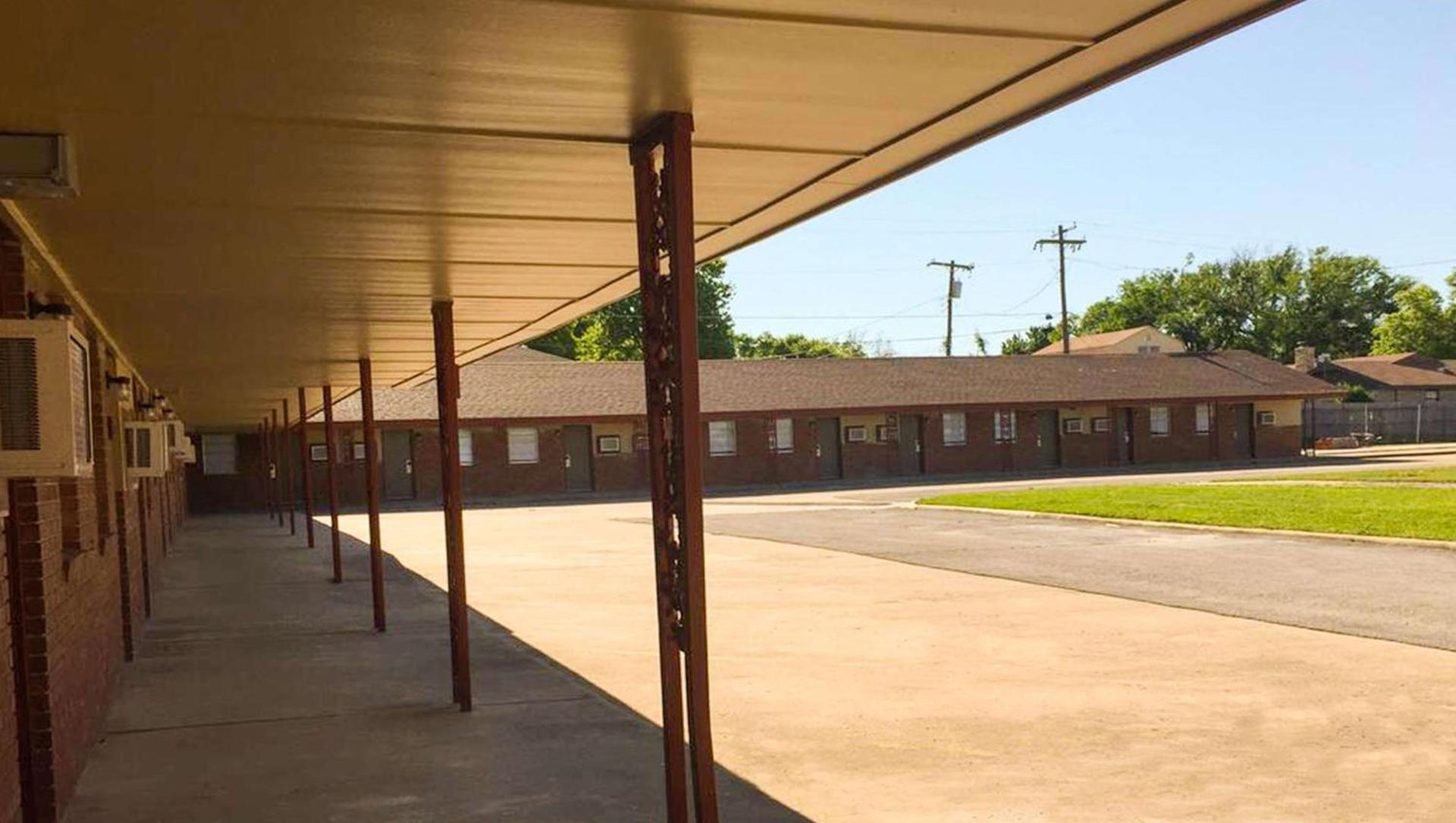 Budget Inn Ardmore OK photo 3