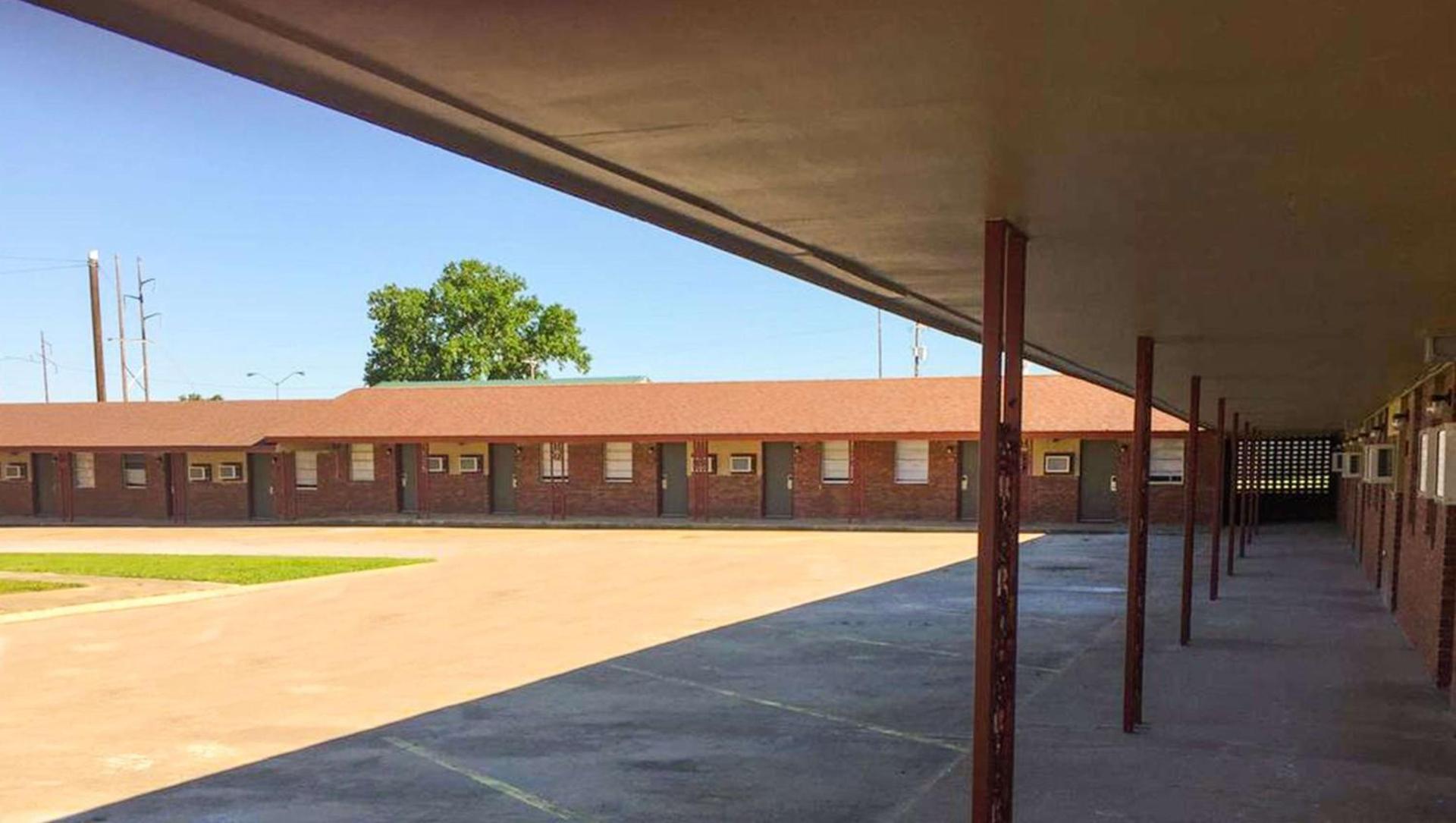 Budget Inn Ardmore OK photo 5